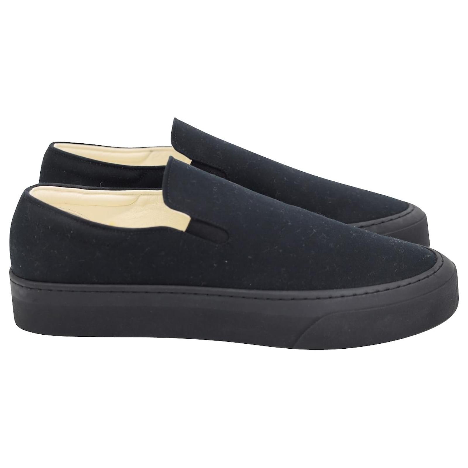 The Row Marie H Slip On Sneaker aus schwarzem Canvas