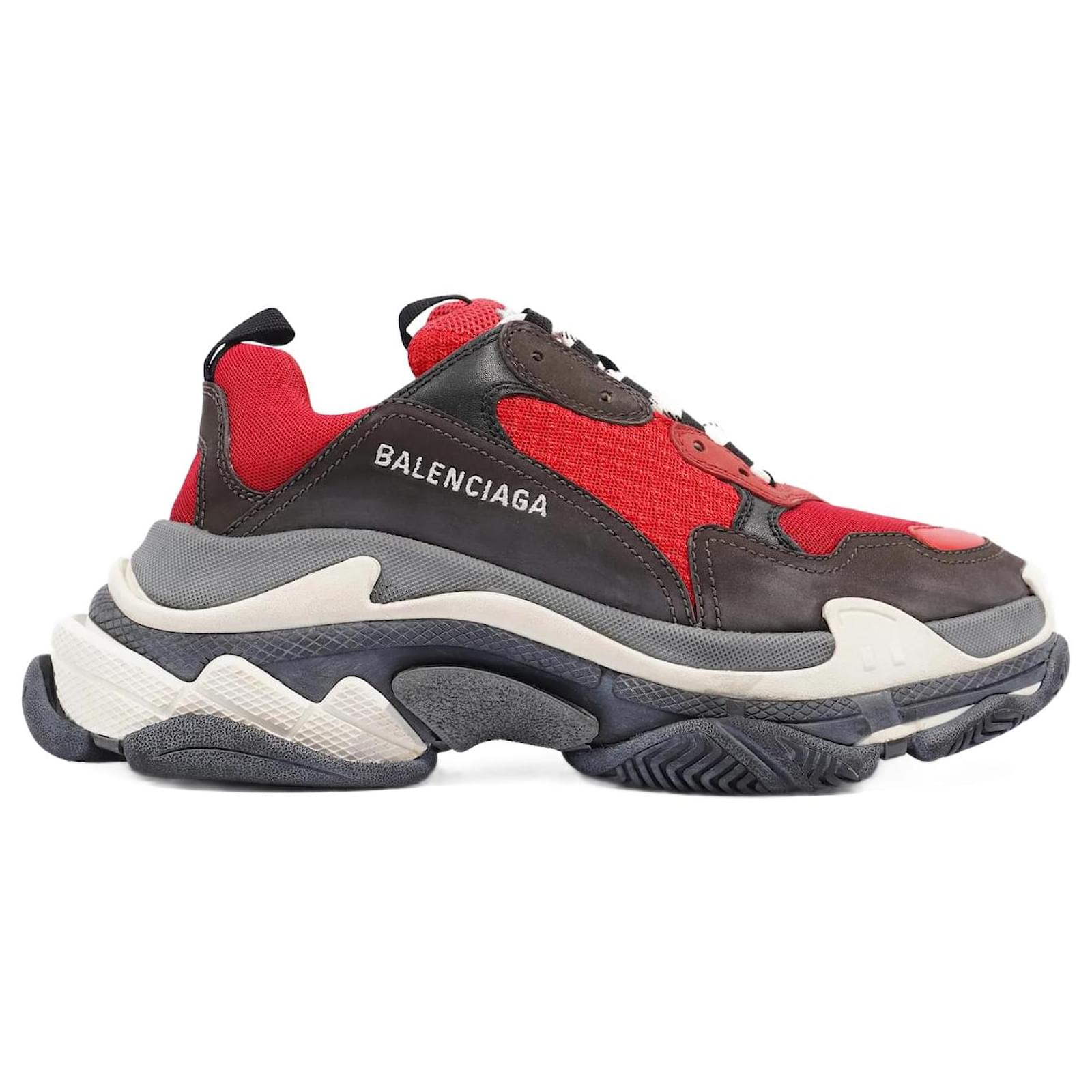 Balenciaga black and hot sale red triple s