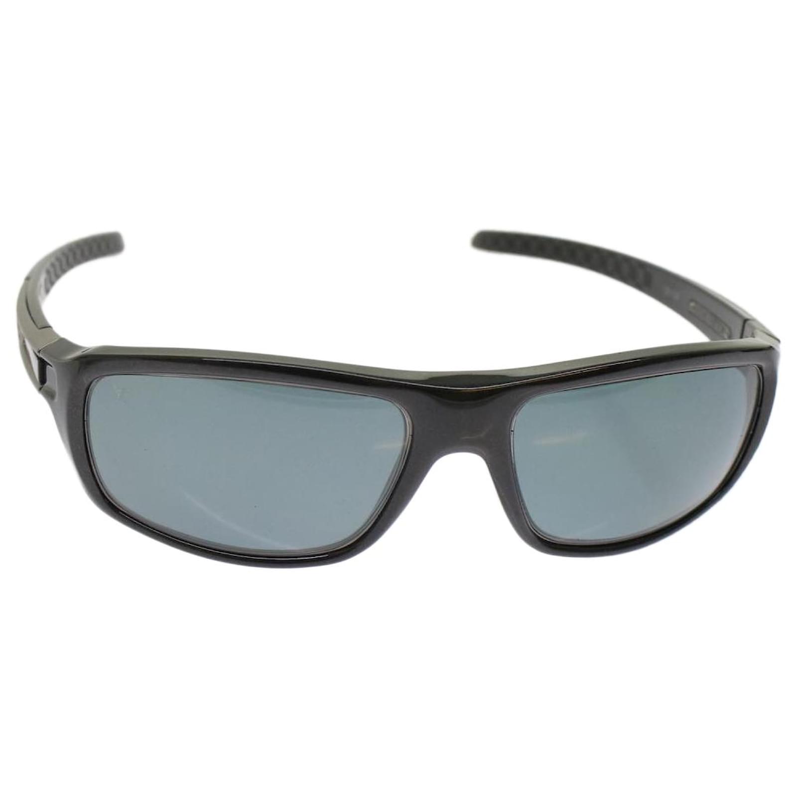 LOUIS VUITTON Sunglasses Black J1017 LV Auth ar10010 Plastic ref.1019117 -  Joli Closet