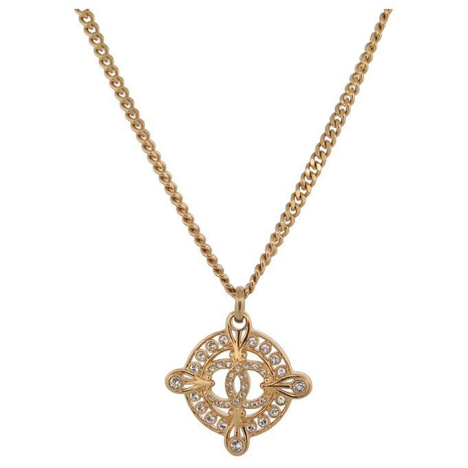 NEW CHANEL NECKLACE CC LOGO PENDANT STRASS GOLD METAL 43/50 NECKLACE