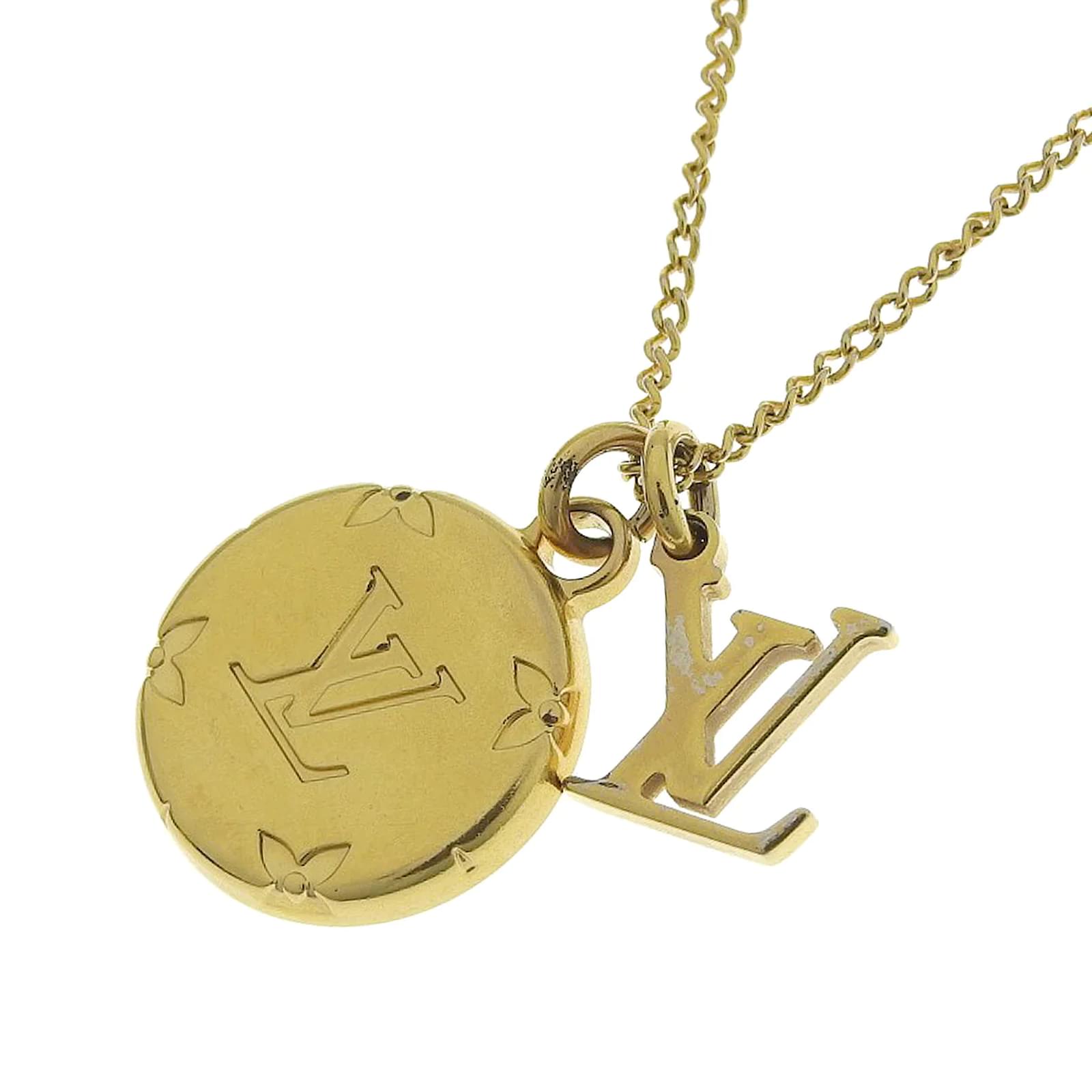Louis Vuitton Monogram Charms Pendant Necklace M80189 Golden Metal  ref.1019881 - Joli Closet