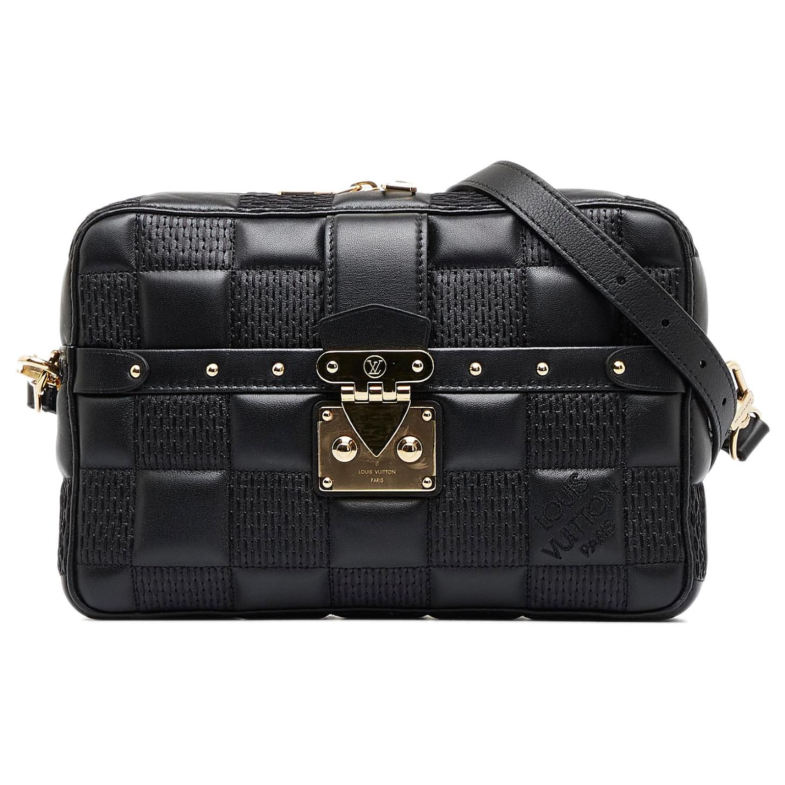 Louis Vuitton Troca mm Shoulder Bag - Black