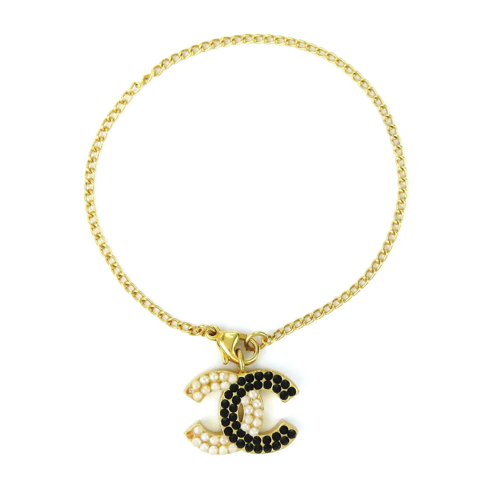 Chanel Vintage Gold Hammered Metal Round Chain Link CC Clover Charm Bracelet,  1995 Available For Immediate Sale At Sotheby's