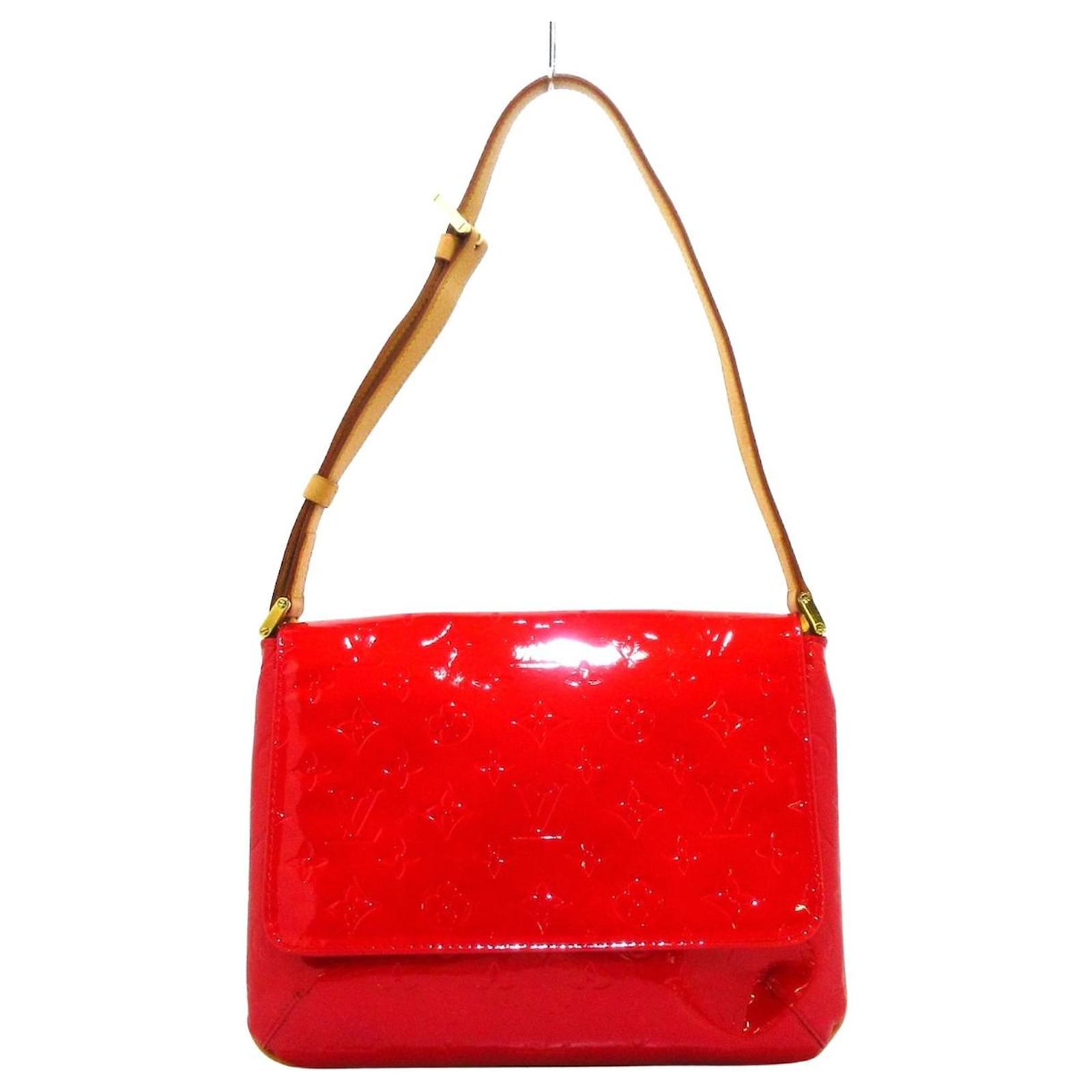 Louis Vuitton Thompson Street Red Patent leather ref.1020771 - Joli Closet