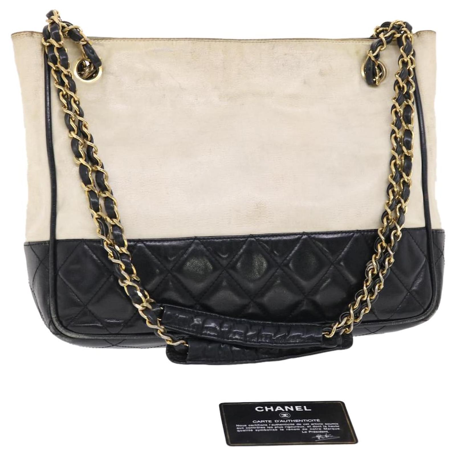 Chanel Big Matelasse Flap Chain Shoulder Bag Caviar Skin Black Gold Auth 25984A