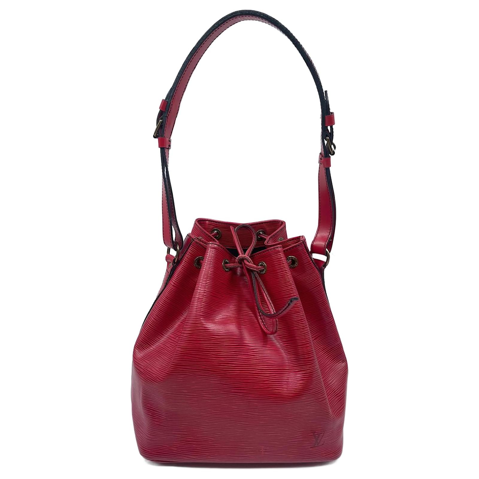 Red Epi Leather Louis Vuitton Petit Noe ref.1021284 - Joli Closet