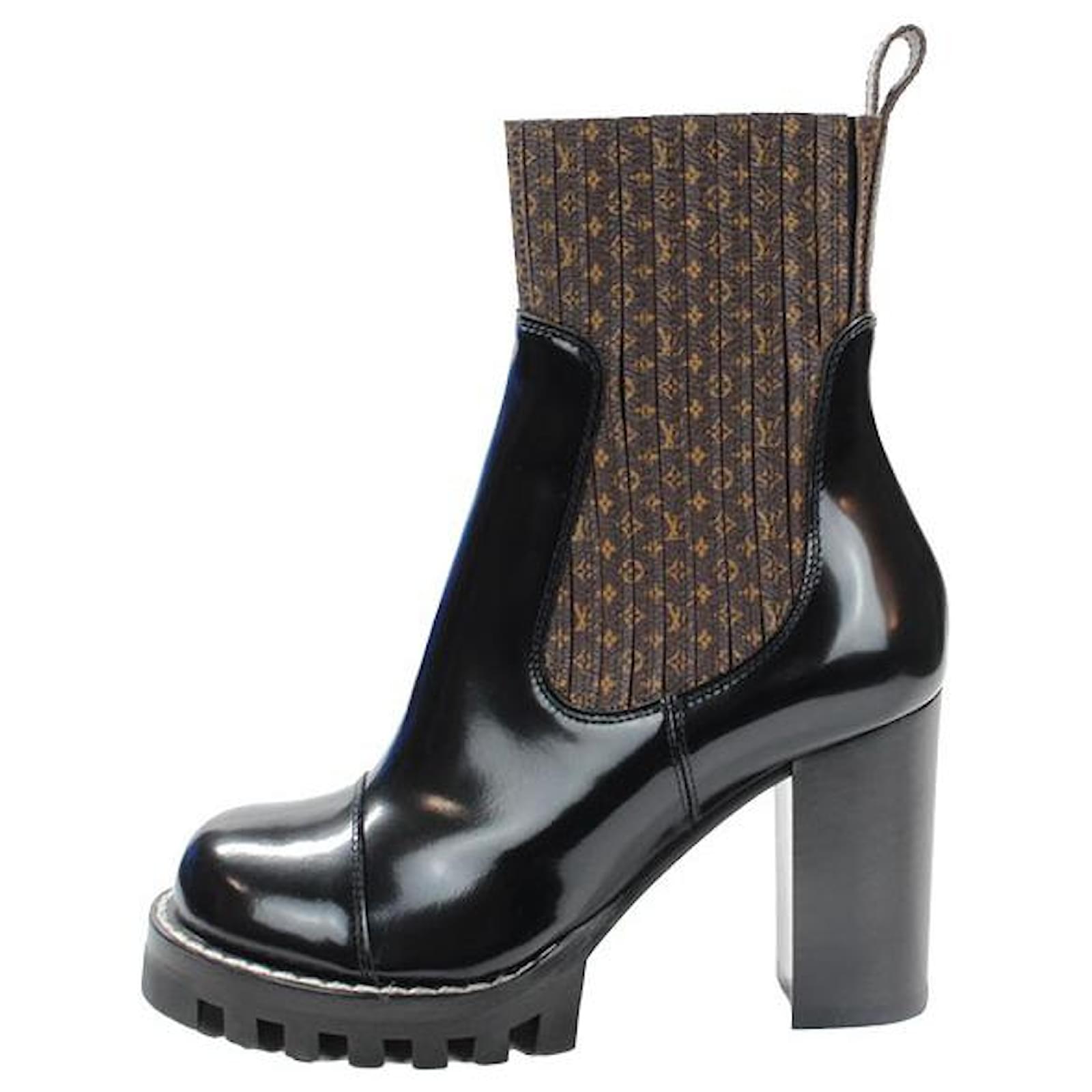 Louis Vuitton Silhouette Monogram ankle boot Black Leather ref