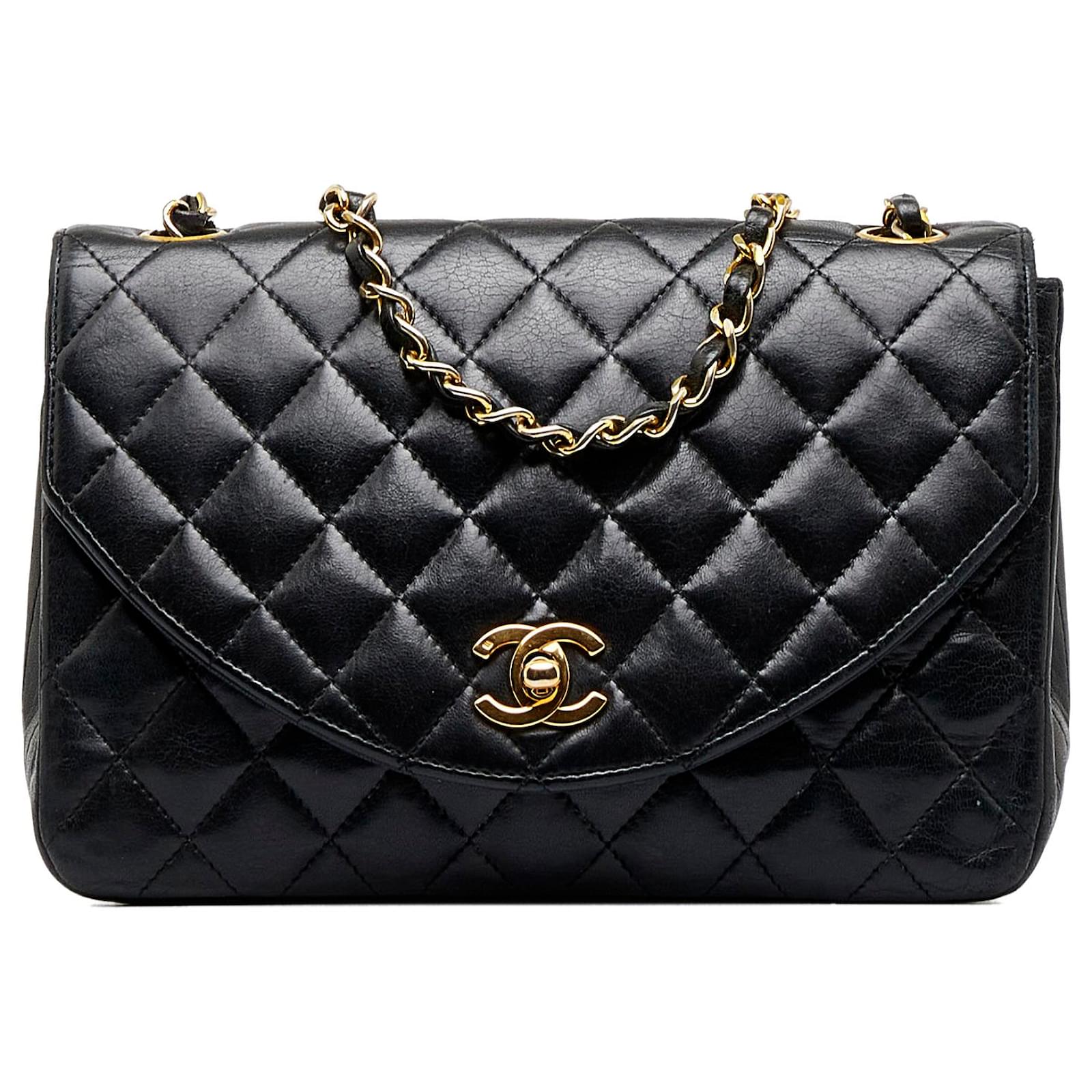 Chanel Black Quilted Lambskin Half Moon Single Flap Leather ref