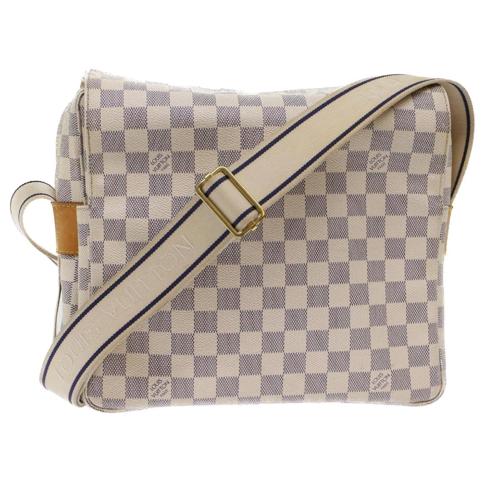 Louis Vuitton Damier Ebene Canvas Naviglio Messenger Bag Louis Vuitton |  The Luxury Closet