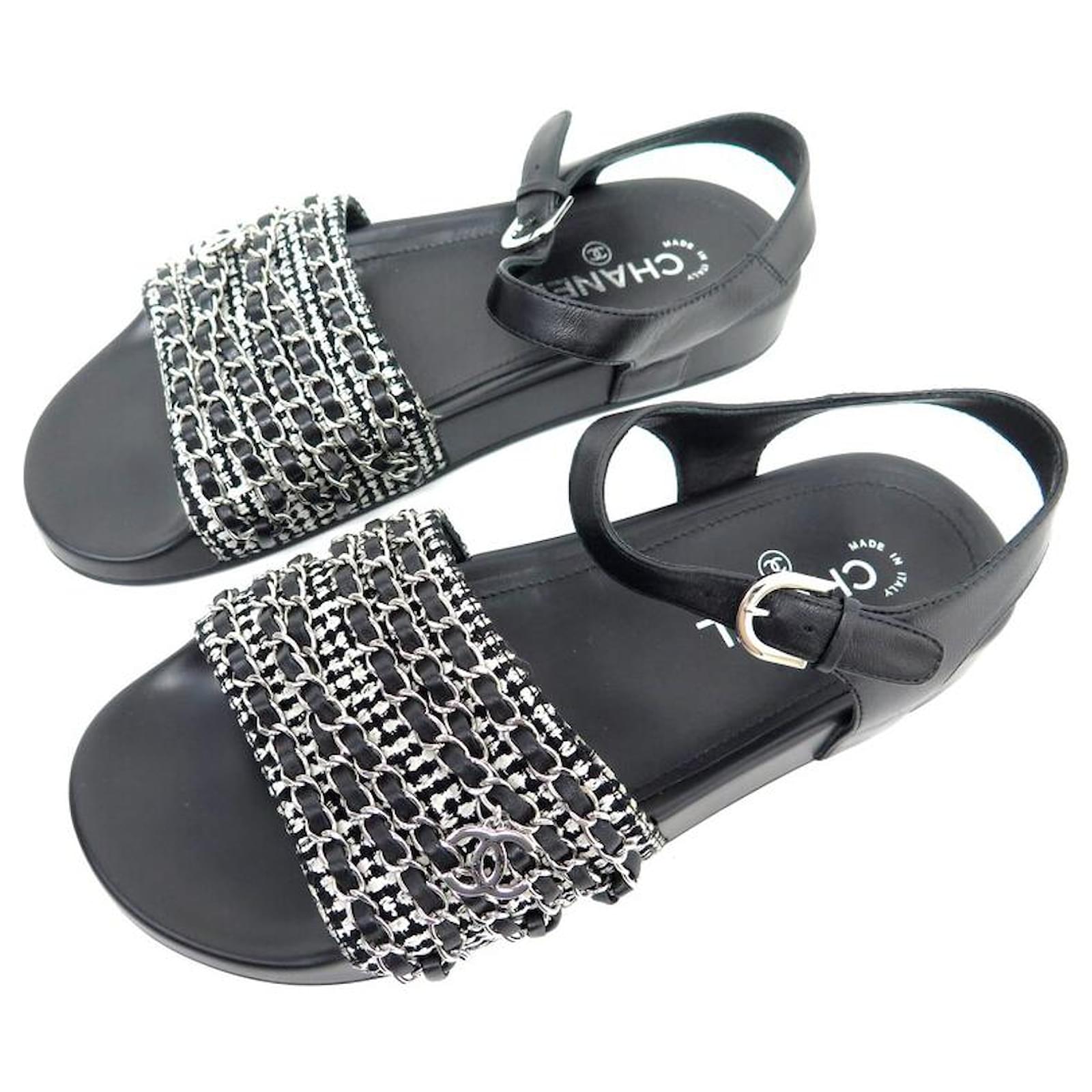 Sandals Chanel Chanel Tropiconic G SHOES33372 Sandals 40 Silver Leather Mules Shoes