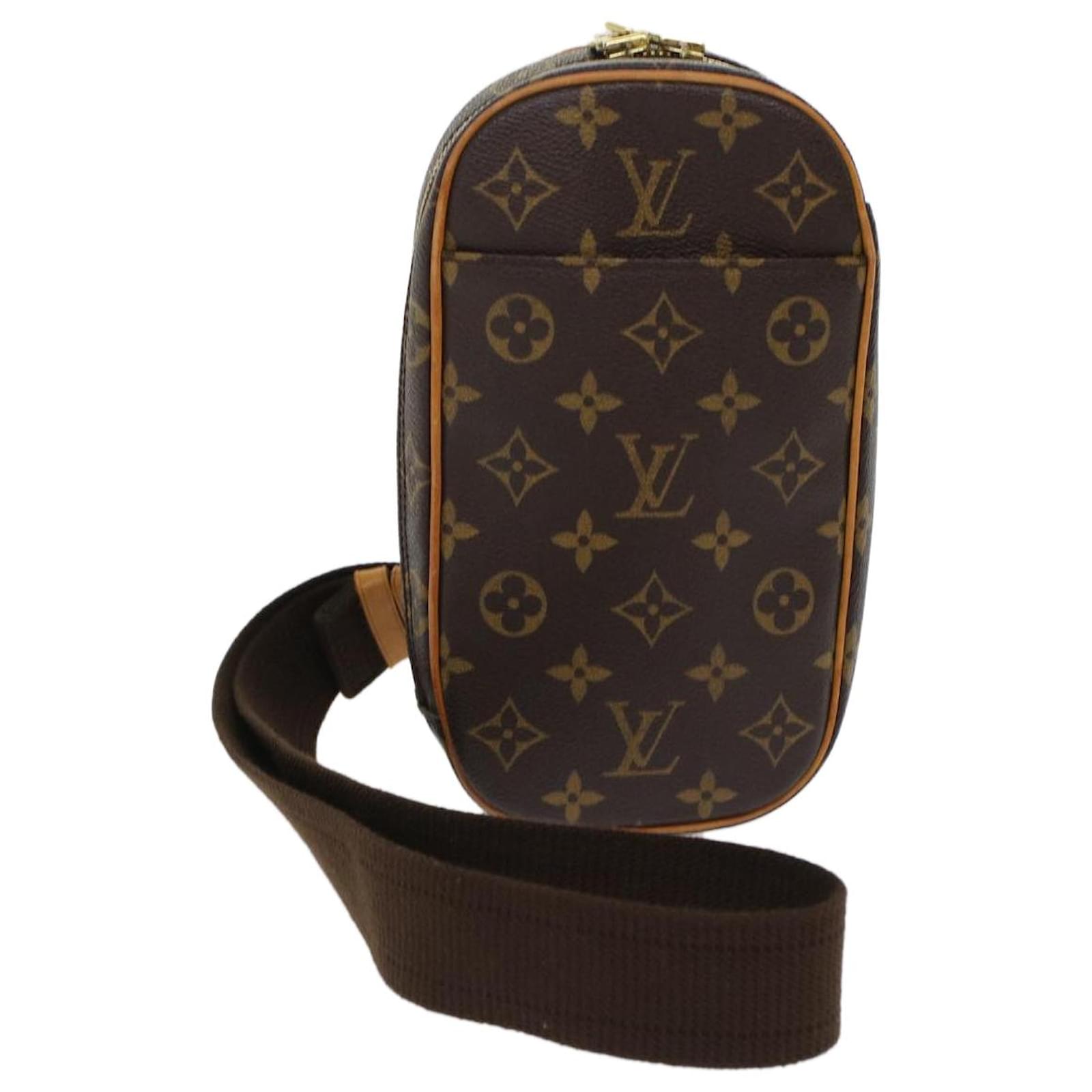 LOUIS VUITTON Monogram Pochette Gange Shoulder Bag M51870 LV Auth 38949