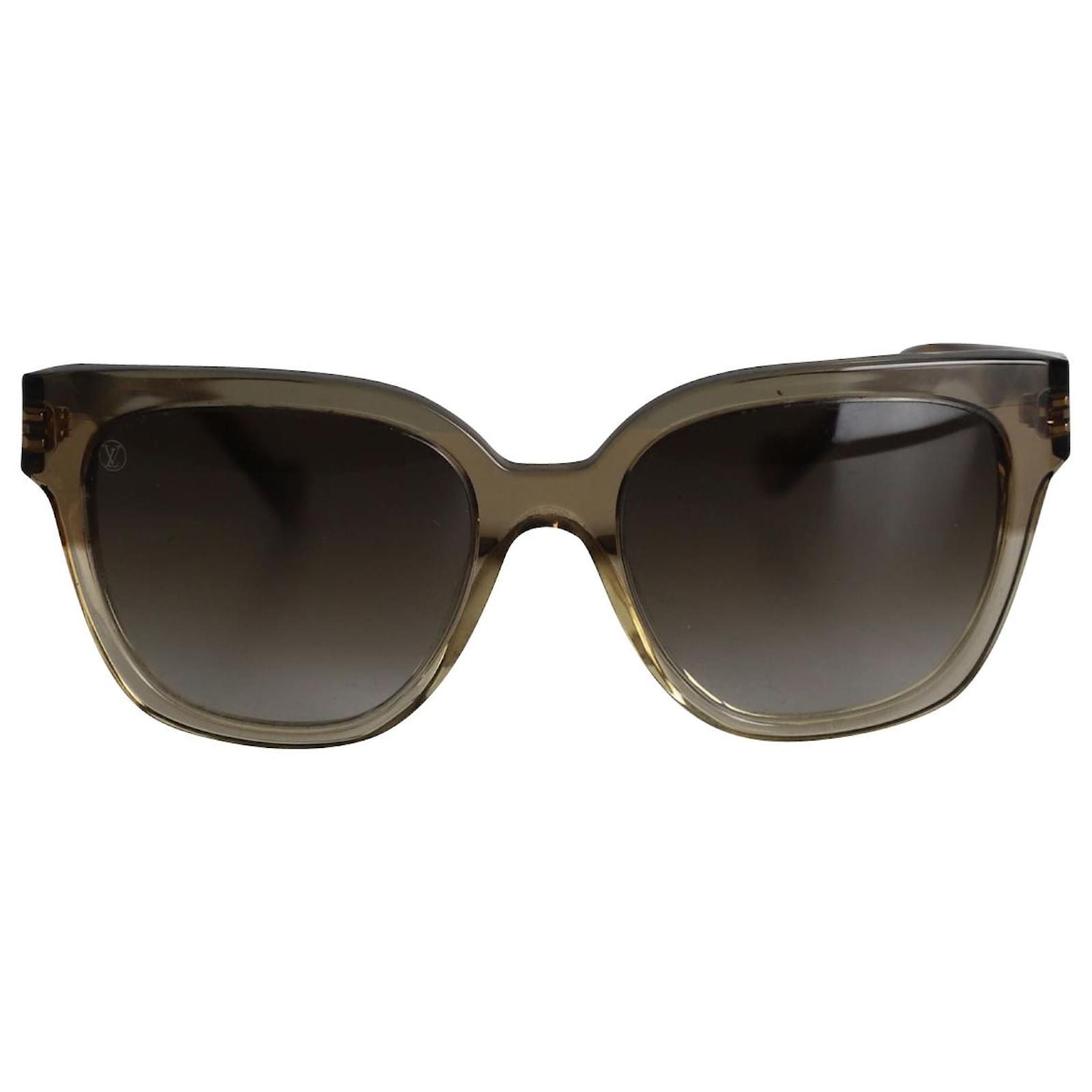 Louis Vuitton LV Malletage Cat Eye Sunglasses, Black, One Size