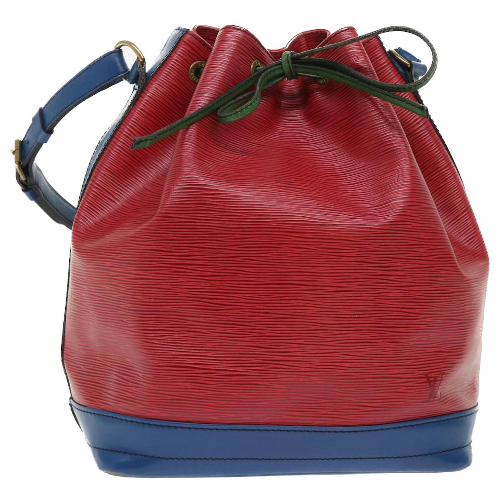 LOUIS VUITTON Epi Tricolor Noe Shoulder Bag Green Blue Red M44084 LV Auth  ai477