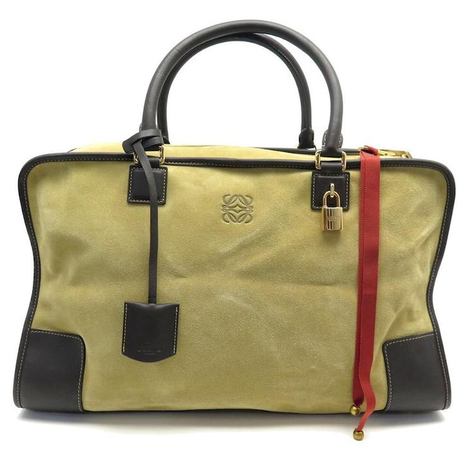 Loewe on sale amazona 44