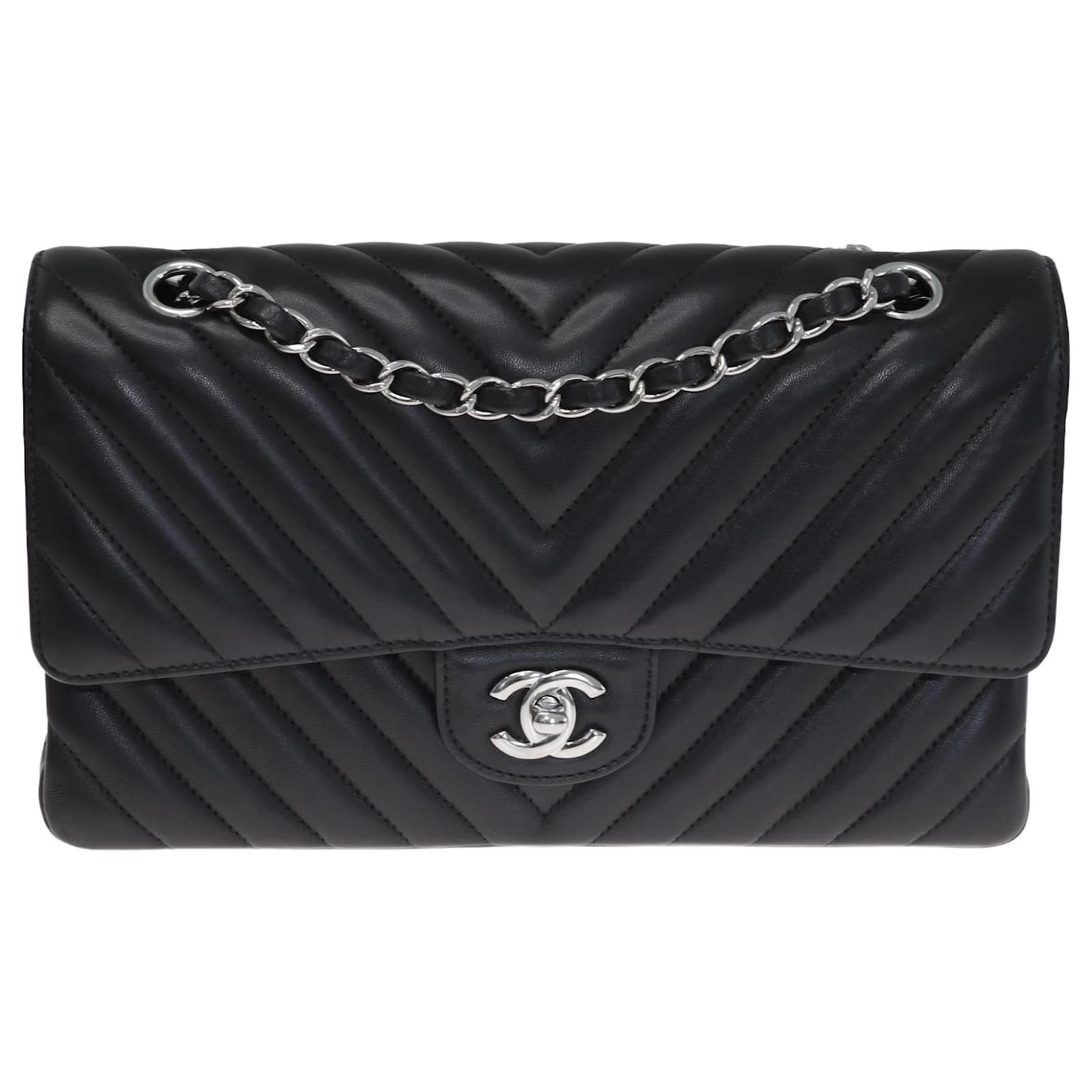 Chanel Black Chevron Quilted Medium lined Large CC Flap Bag