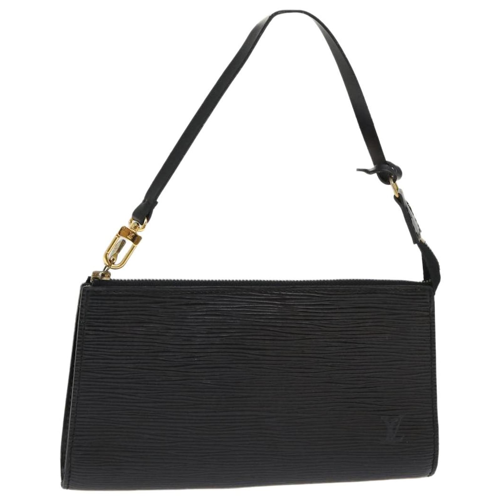 Louis Vuitton Vintage - Epi Pochette Accessoires Bag - Black