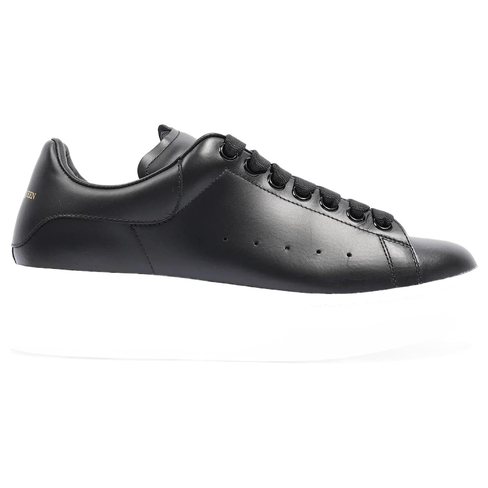 Alexander mcqueen 2024 oversized sneaker black