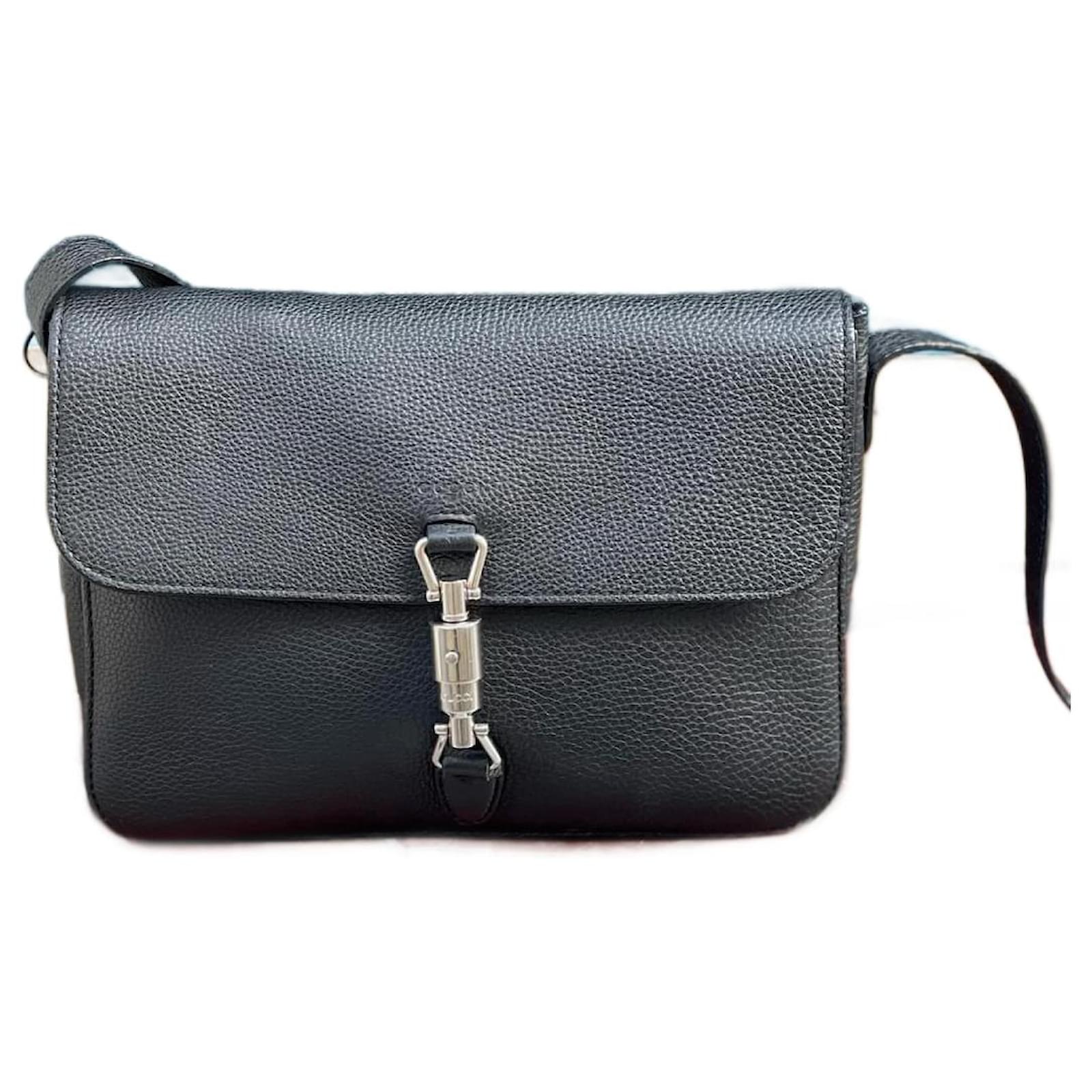 GUCCI Handbags T. leather Black ref.1041063 - Joli Closet