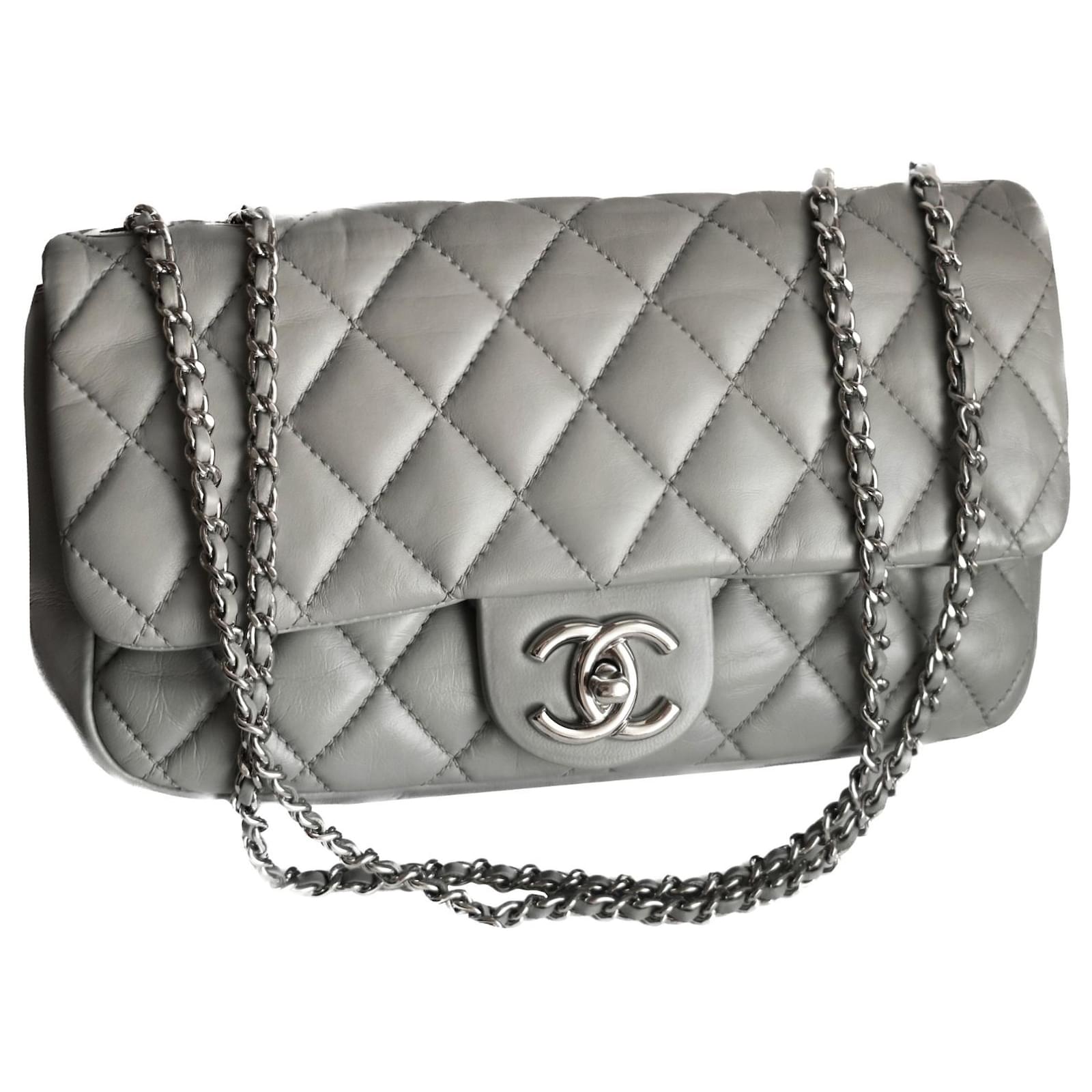 Chanel Medium Flap Bag w/dustbag Grey Leather Lambskin ref.1041324 - Joli  Closet