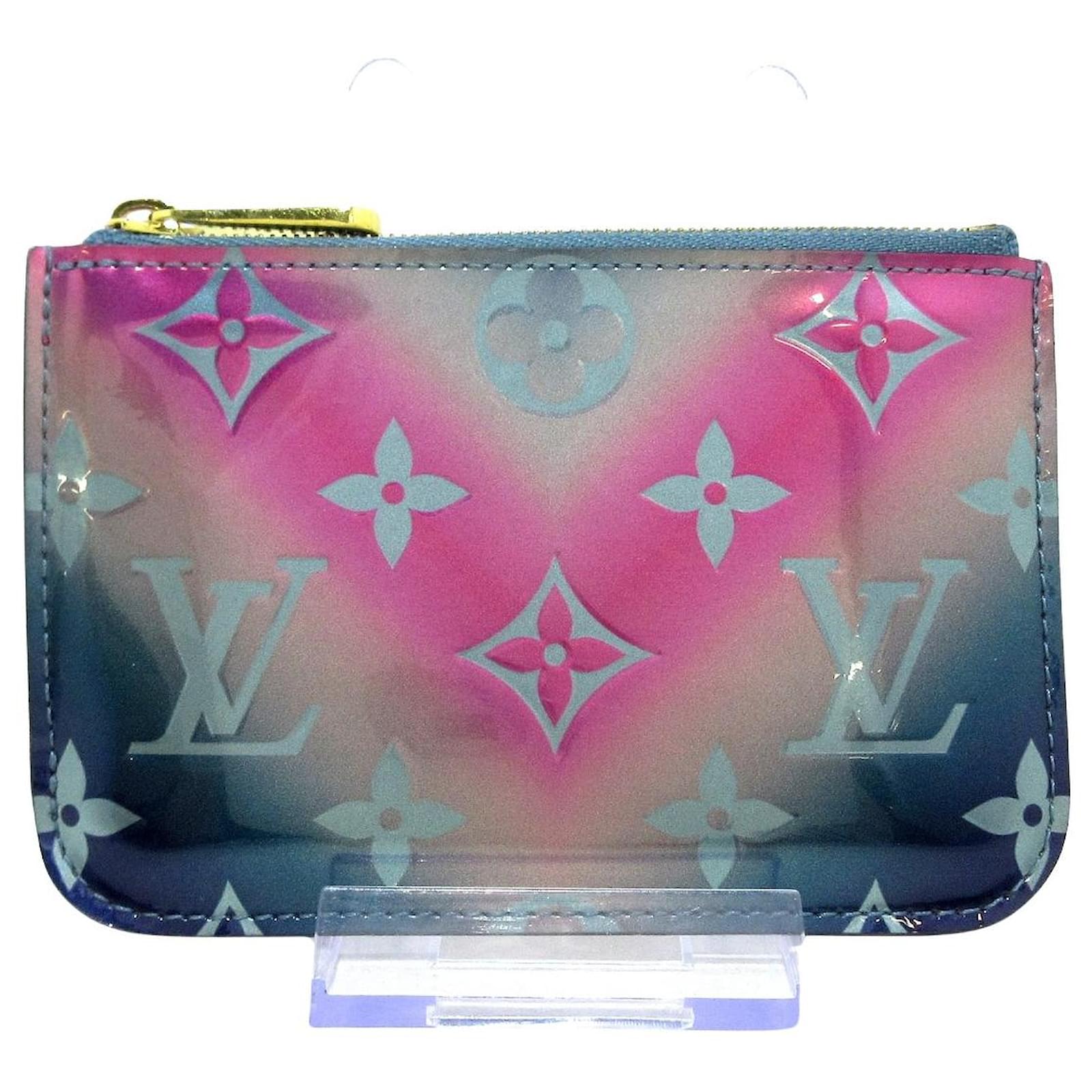 Pink Gradient Monogram Vernis leather of Louis Vuitton Zippy coin