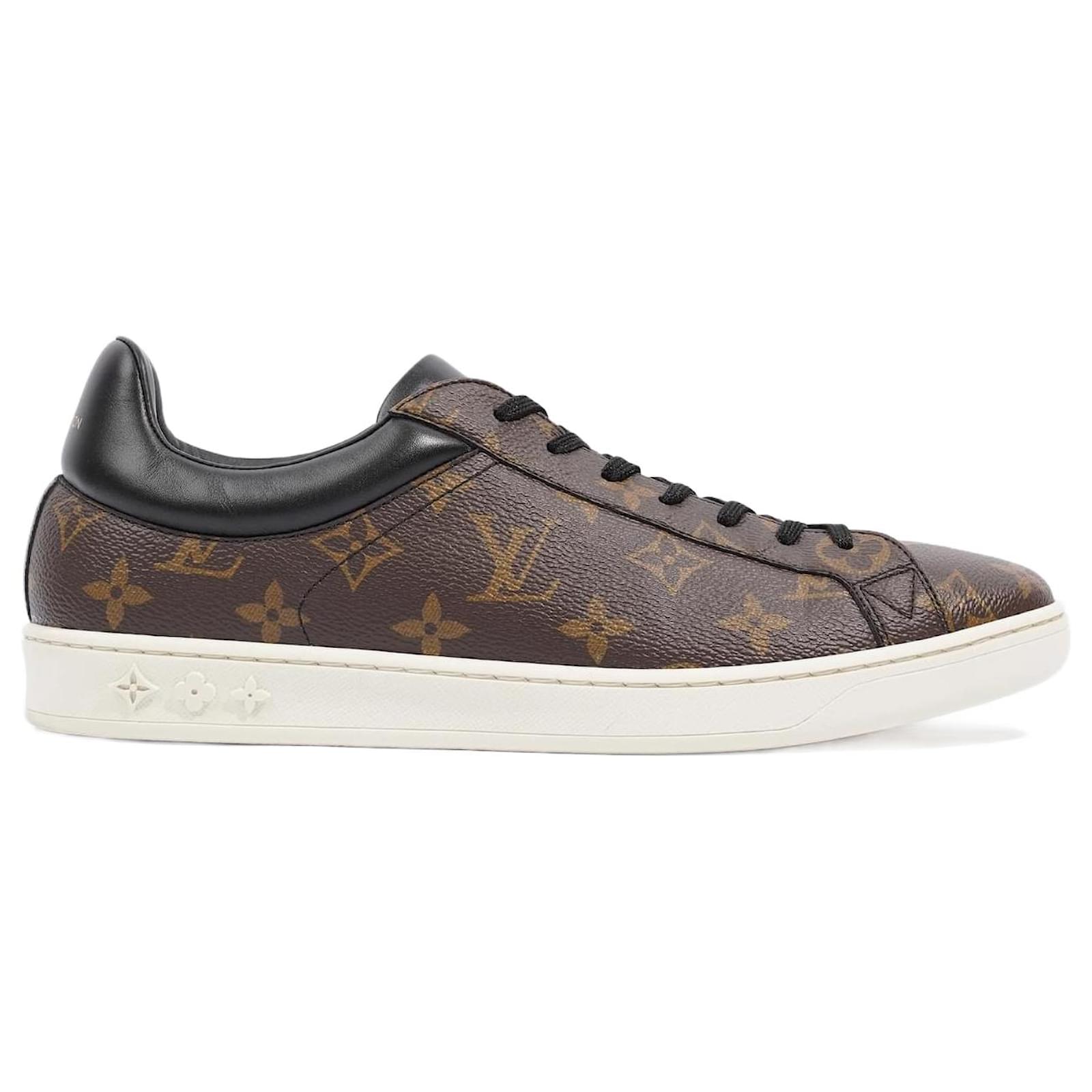 Louis Vuitton Luxembourg Sneaker, Brown, 8