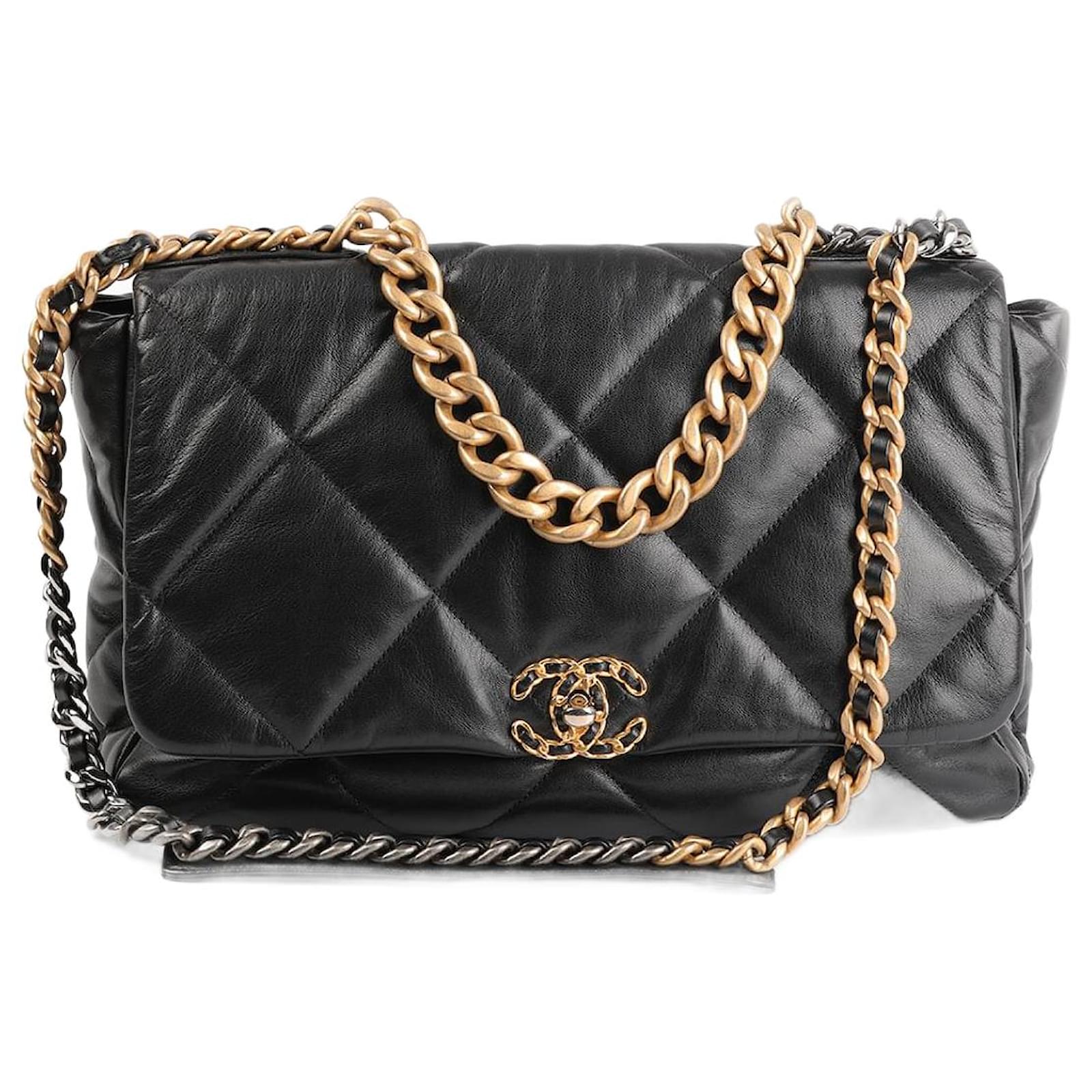 Chanel 19 CHANEL Handtaschen Leder Schwarz ref.1052477 Joli Closet