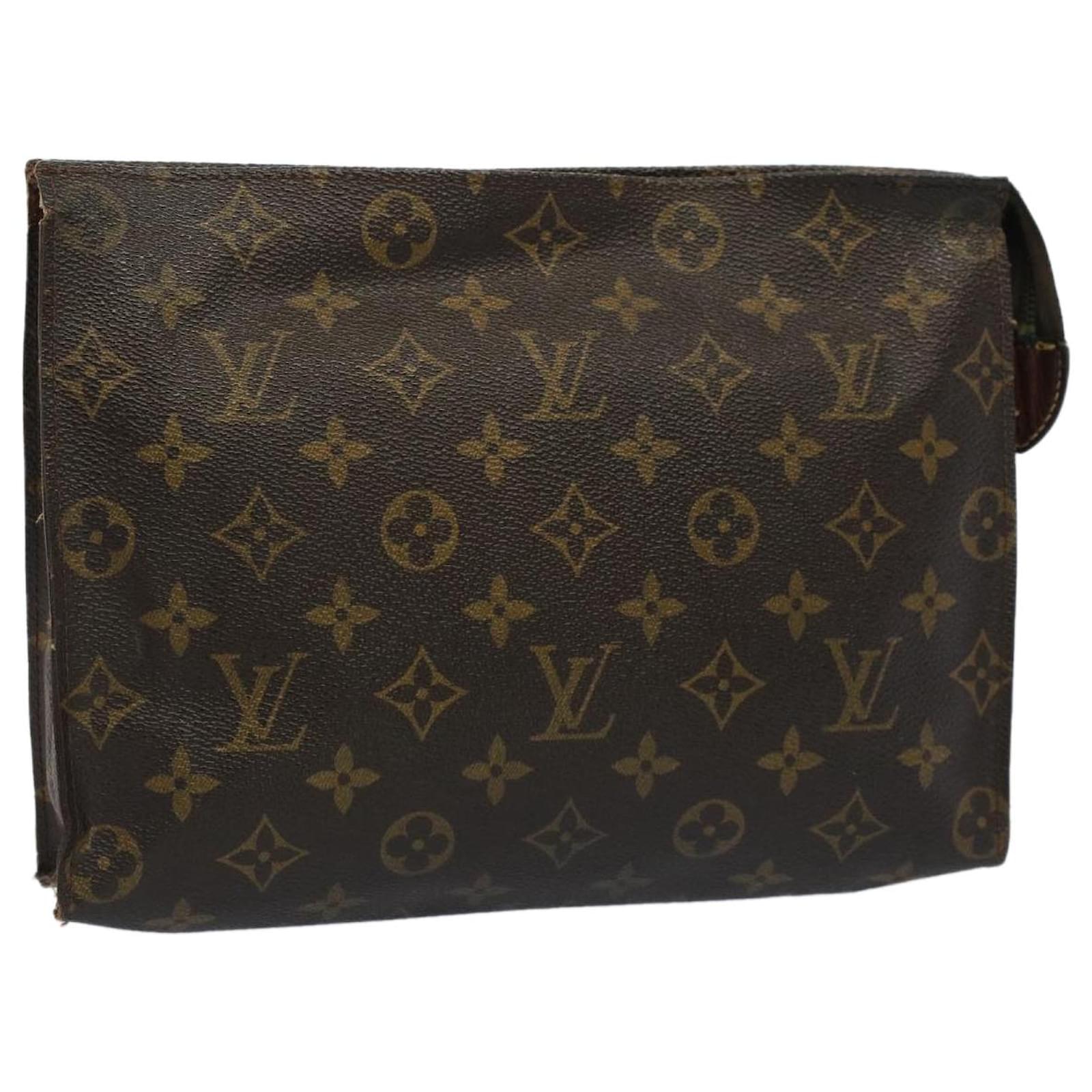 Louis Vuitton Monogram Poche Toilette 26 Pouch M47542 LV Auth