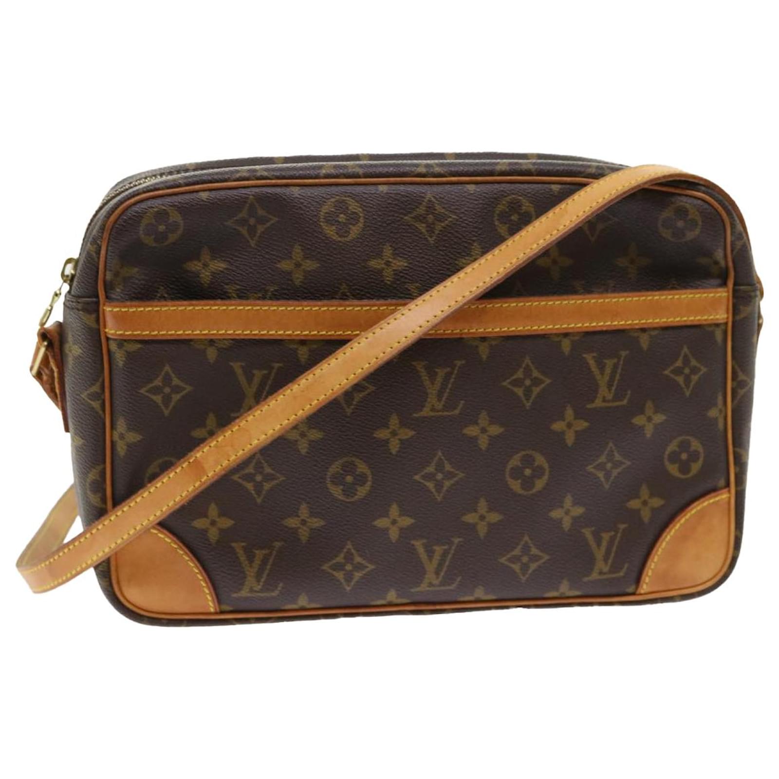 Louis-Vuitton-Monogram-Trocadero-30-Shoulder-Bag-Brown-M51272