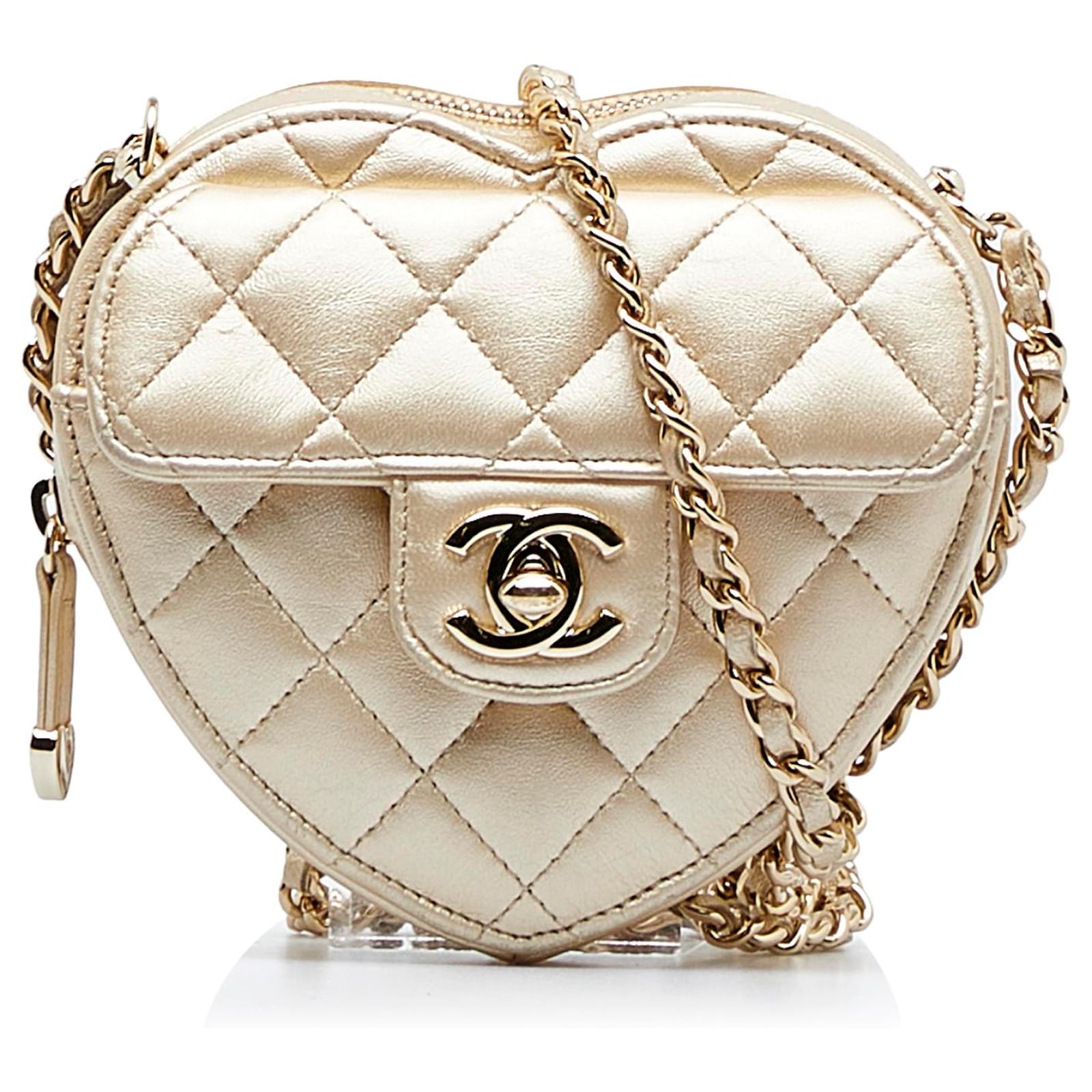 Chanel Gold Mini CC in Love Heart Crossbody Golden Leather ref.1058366 -  Joli Closet