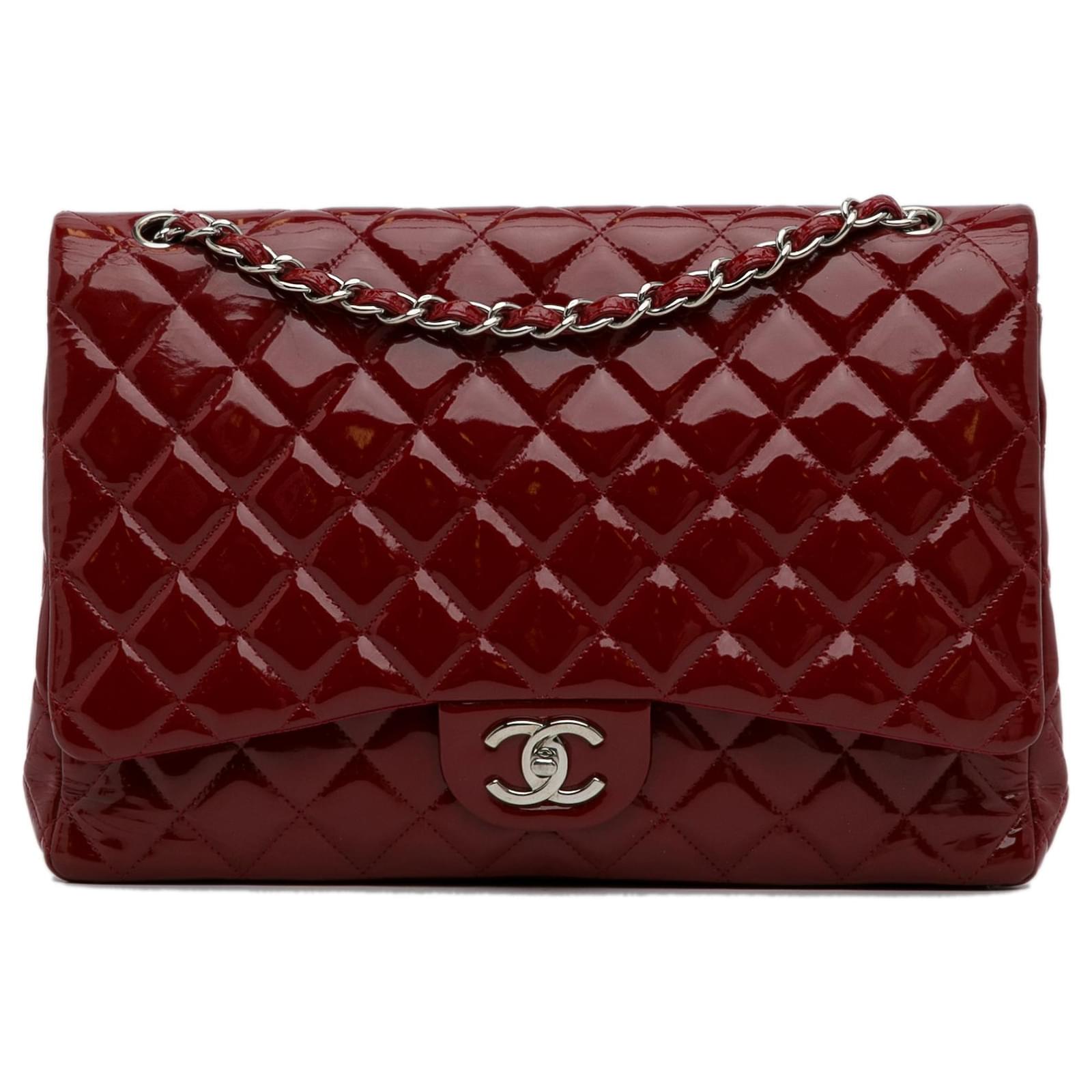 Chanel Red Maxi Classic Patent Leather Double Flap Bag ref.1058401 - Joli  Closet