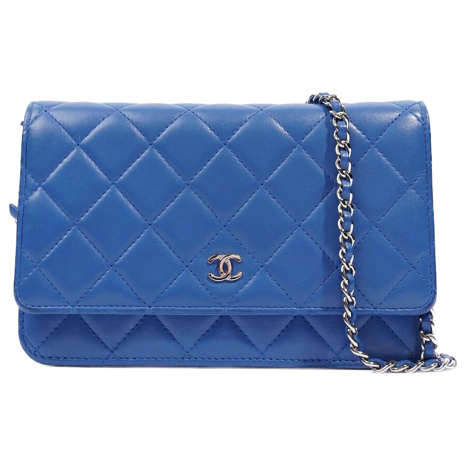 Chanel Womens Womens Dark Blue Textured Card Holder Woc Crossbody Bag Handbag