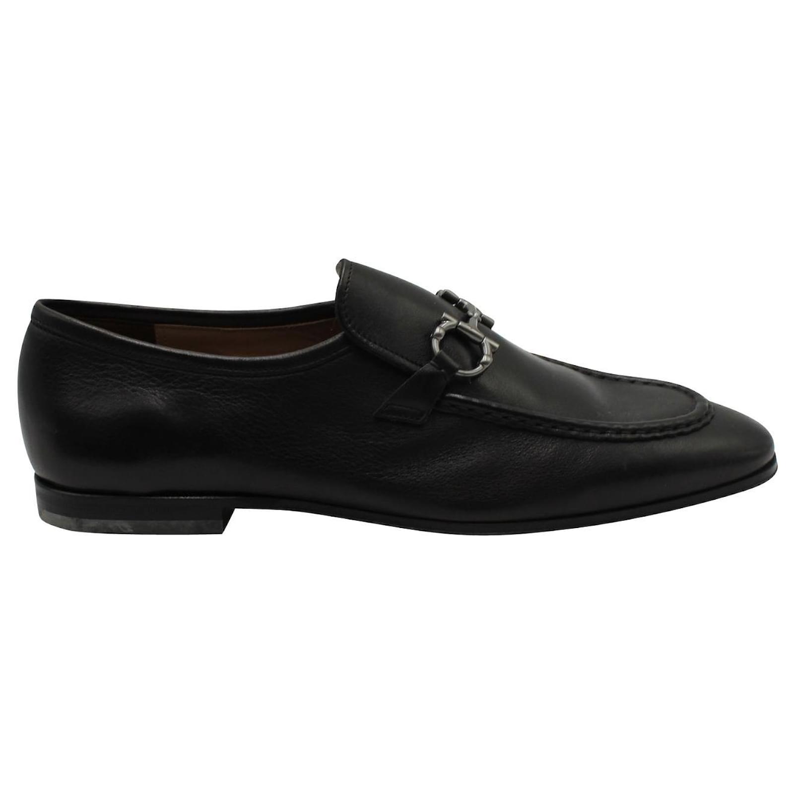 Salvatore Ferragamo Black Anderson Loafers with Gancini Buckle Leather ref.1060990 Joli Closet