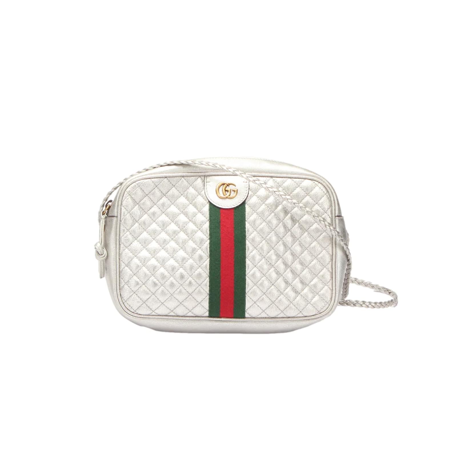 Gucci small quilted on sale leather shoulder bag