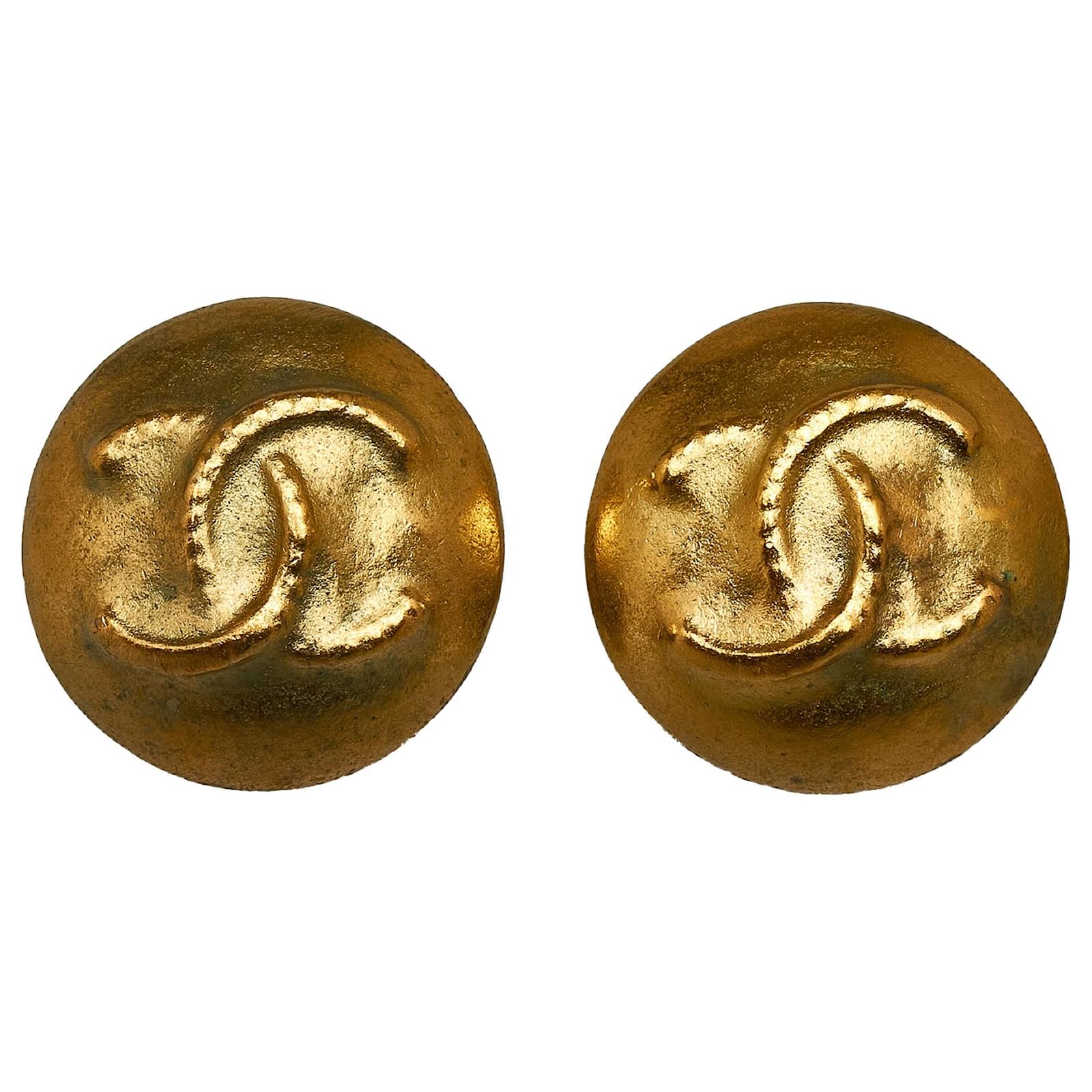 Chanel Gold CC Clip On Earrings Golden Metal Gold-plated ref