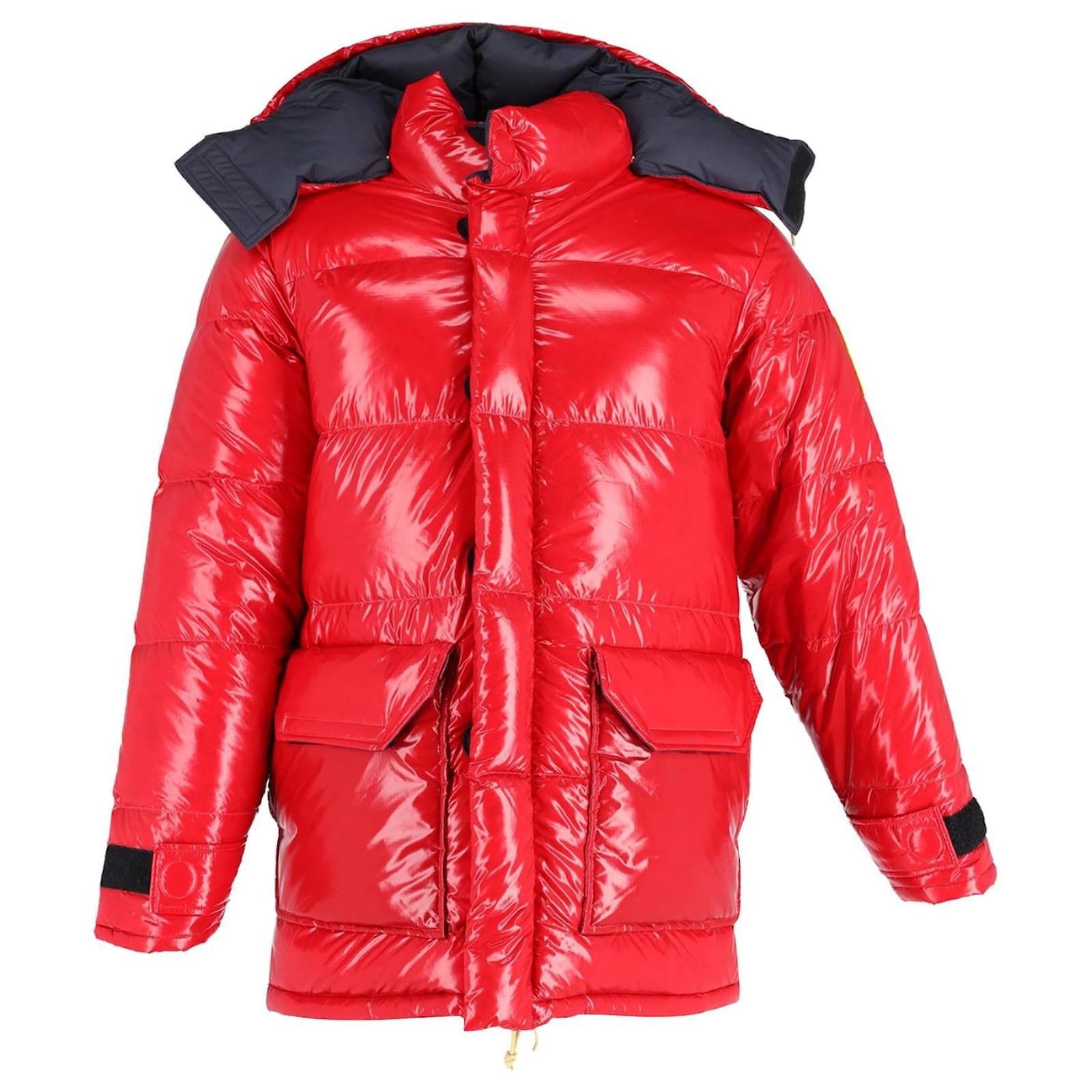 North face red on sale label