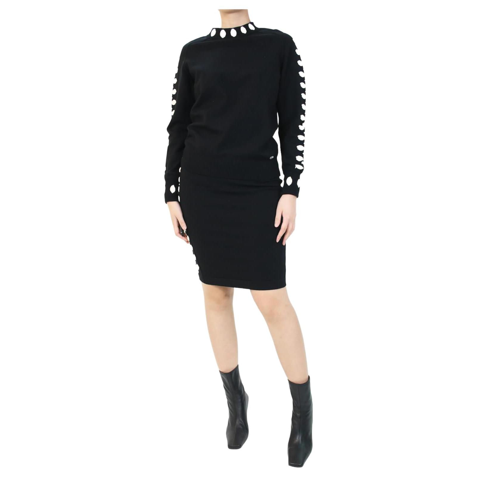 Tops Chanel Black Floral Embellished Top and Skirt Set - Size FR 36