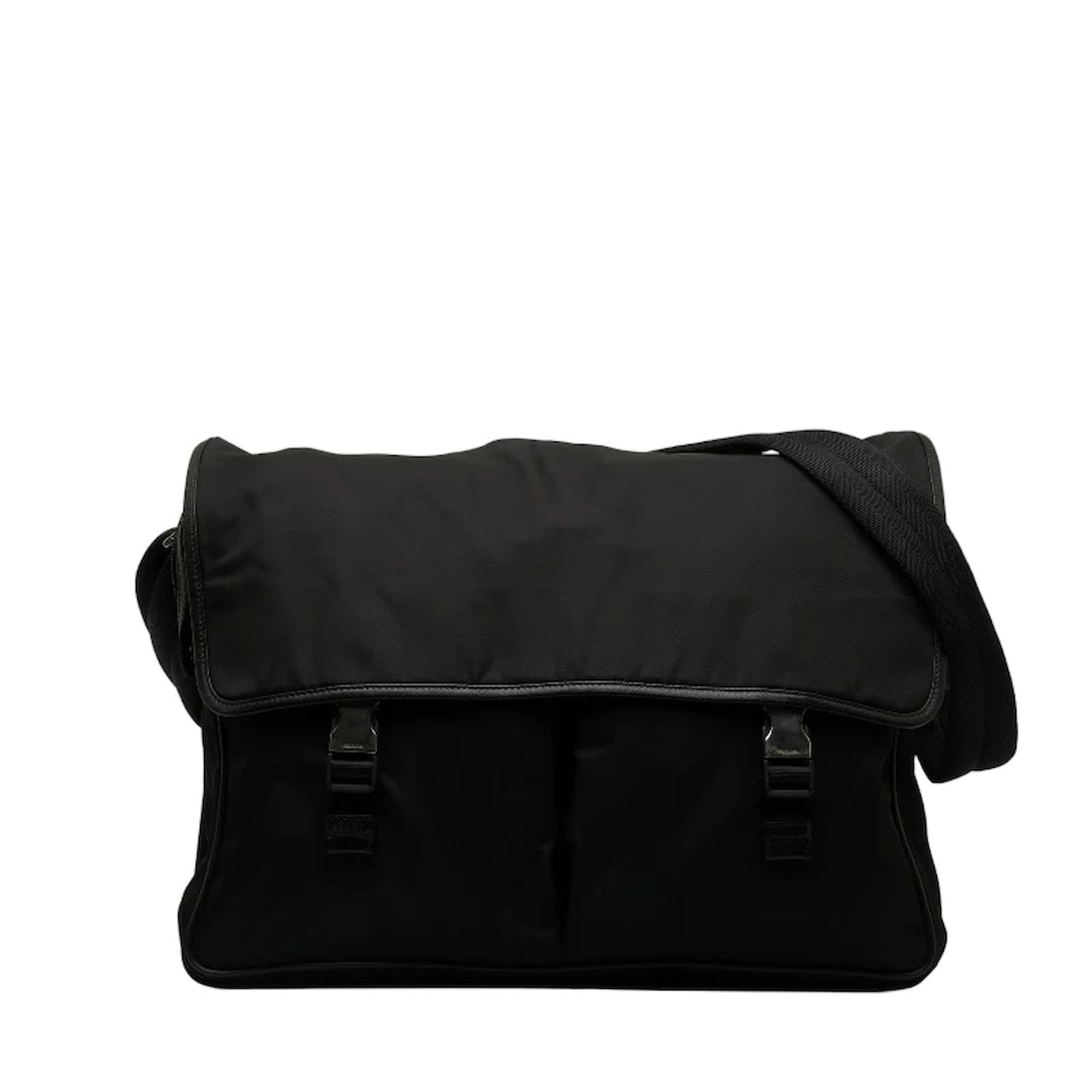PRADA メッセンジャーバッグ V165 ブラック Prada Nylon Leather Messenger Bag V165 Black Cloth ref.JC1063629
