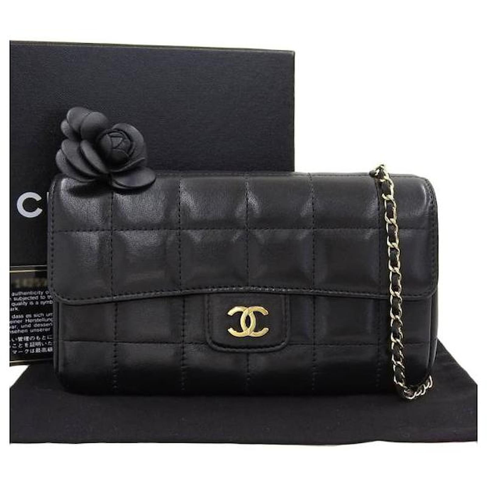 Chanel Camellia Choco Bar Chain Bag Black Leather ref.JC1065522