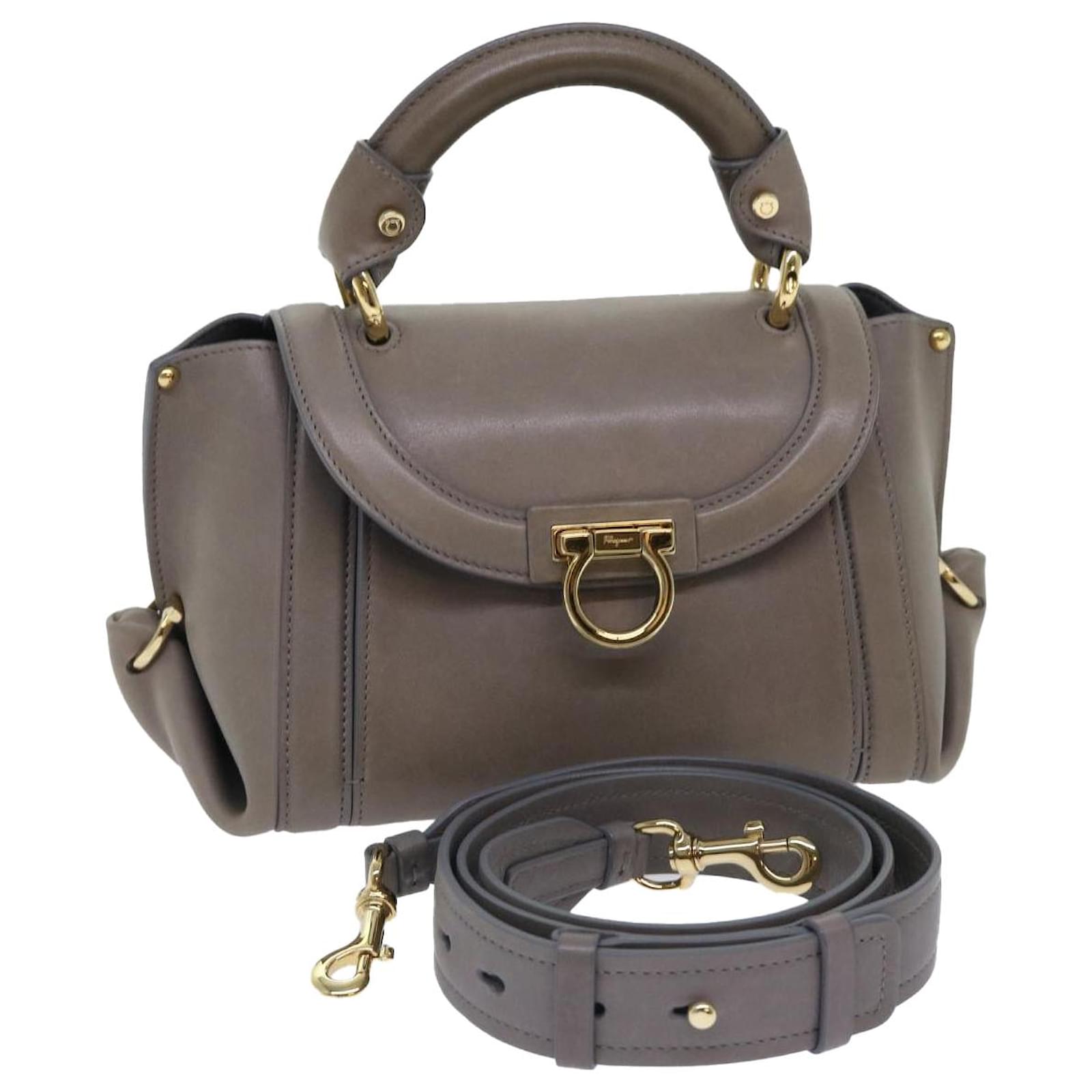 Salvatore ferragamo soft online sofia bag