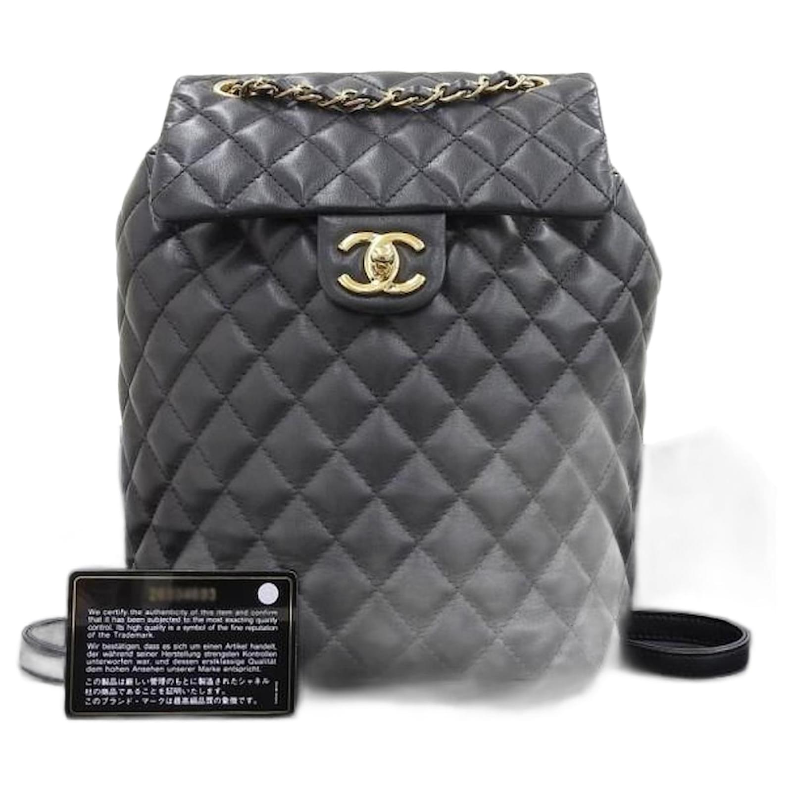 CC Quilted Leather Drawstring Backpack A91121