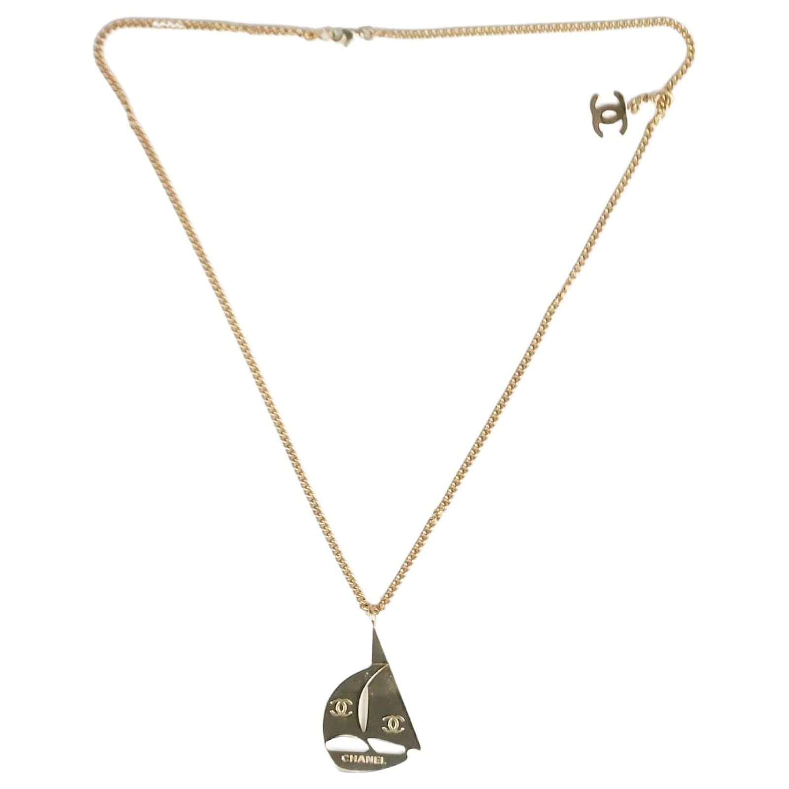 Chanel Gold plated CC Yacht necklace Golden White gold ref.1066870