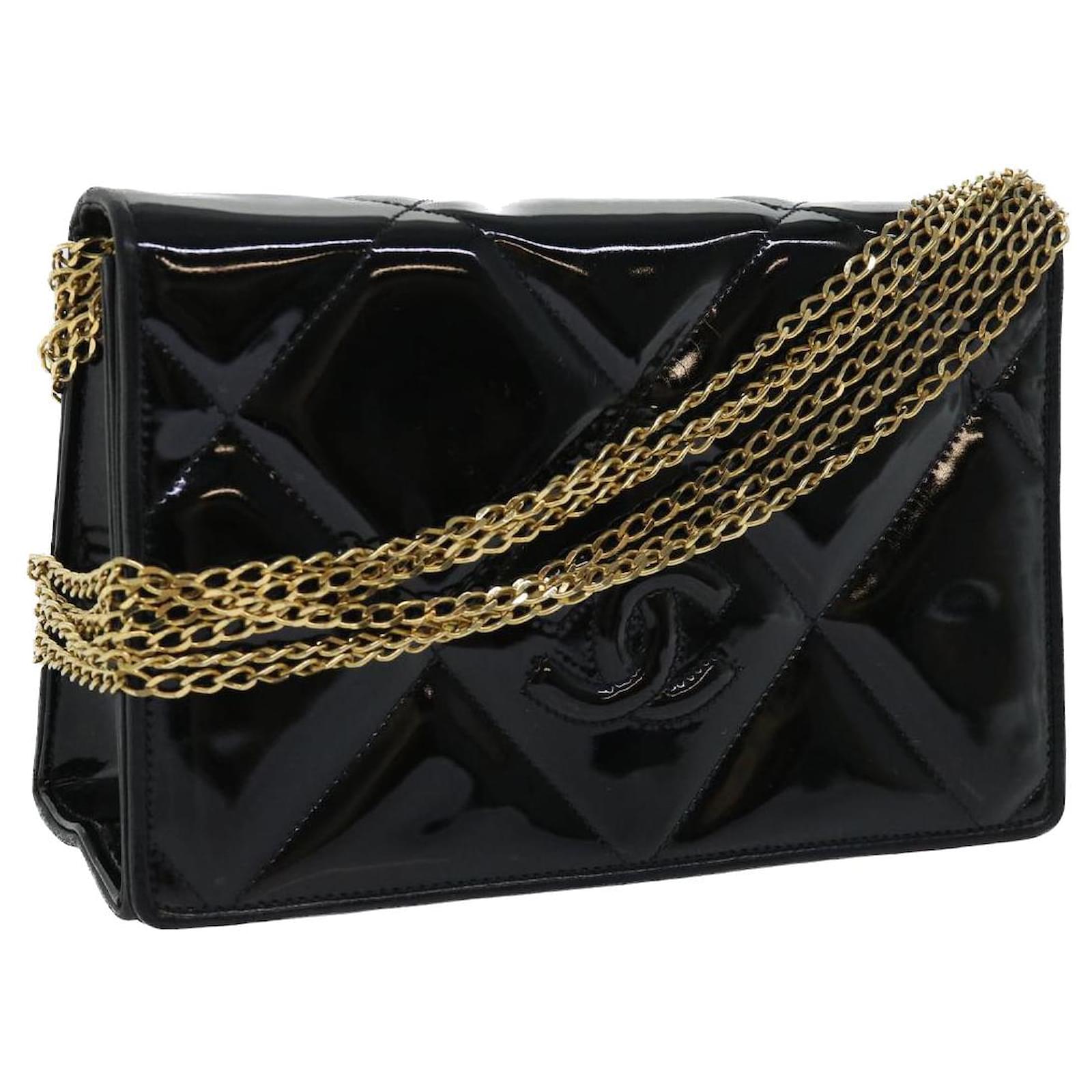 Chanel Patent Medium Rock and Chain Bowler Bag Black – STYLISHTOP