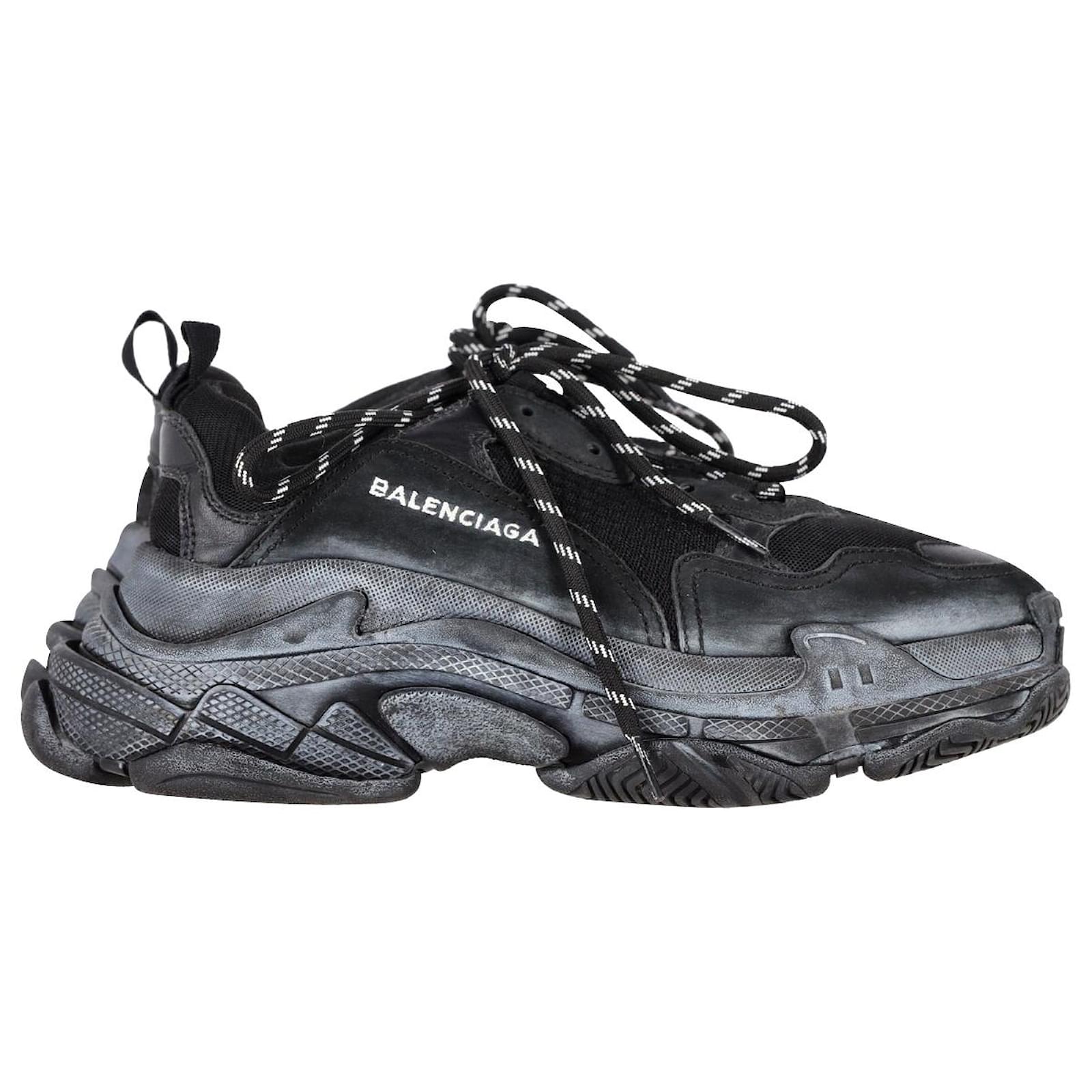 Triple s black store distressed