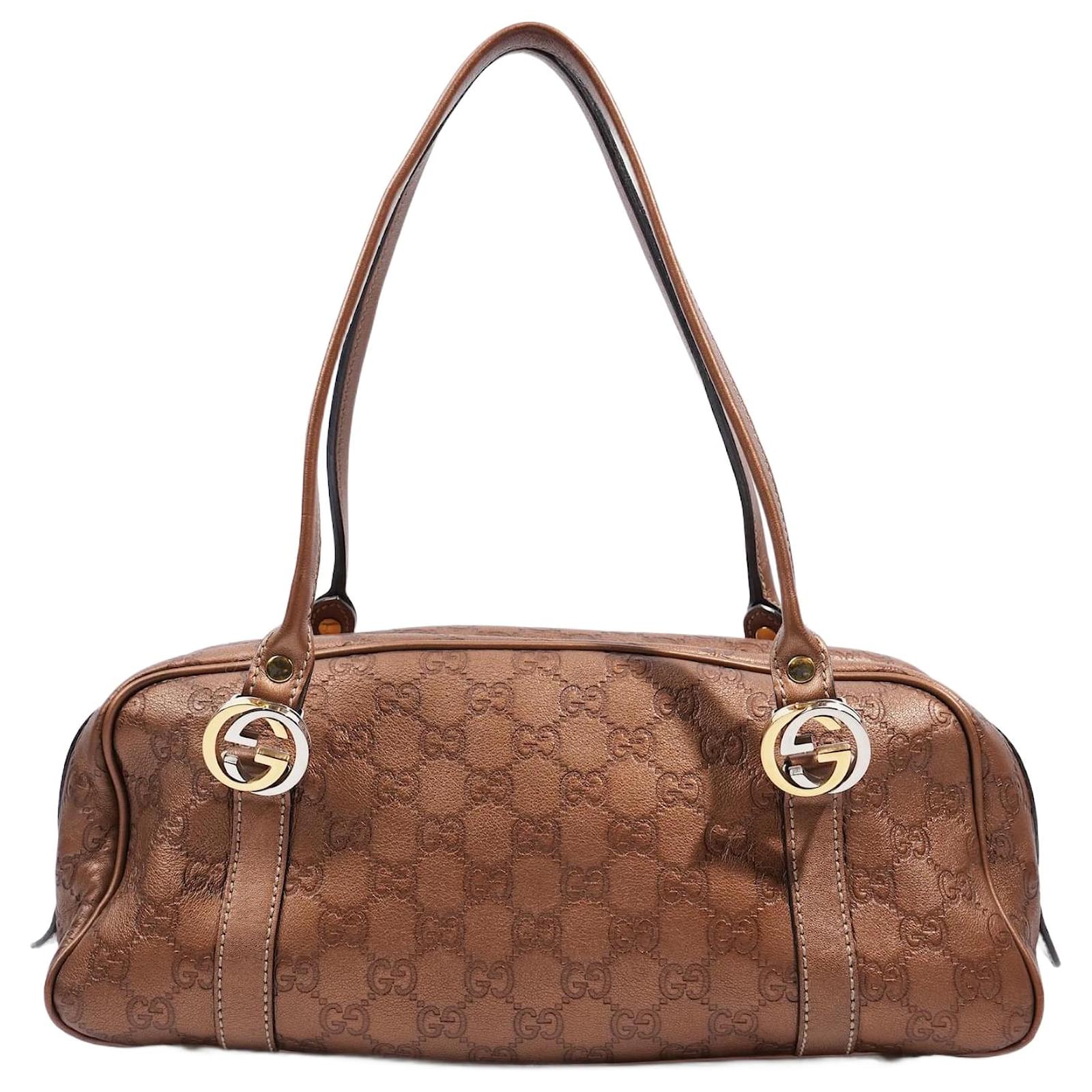 Gucci gg interlocking online shoulder bag