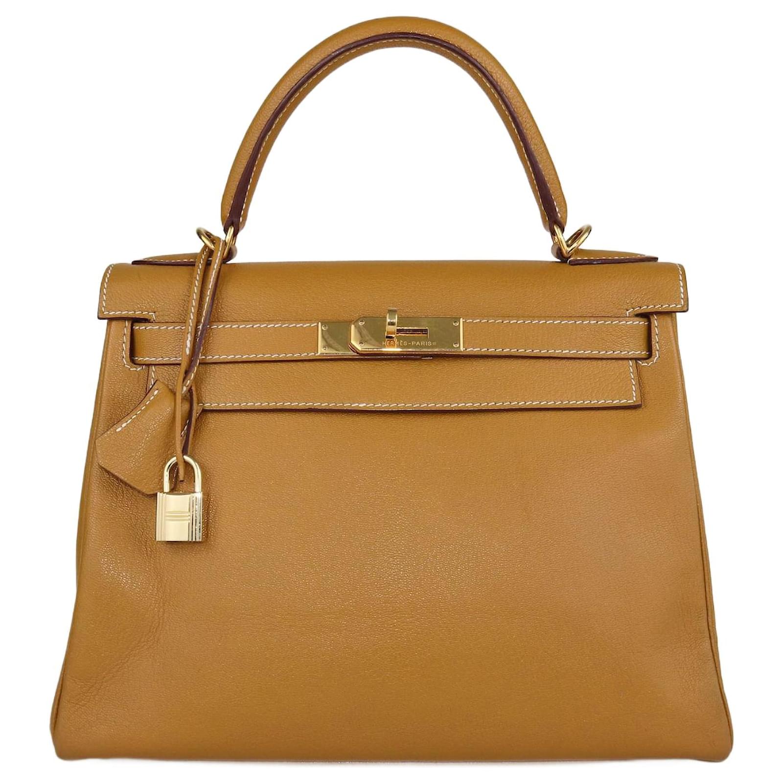 Hermès Natural Chèvre de Coromandel Kelly Retourne 28 bag White Leather ...