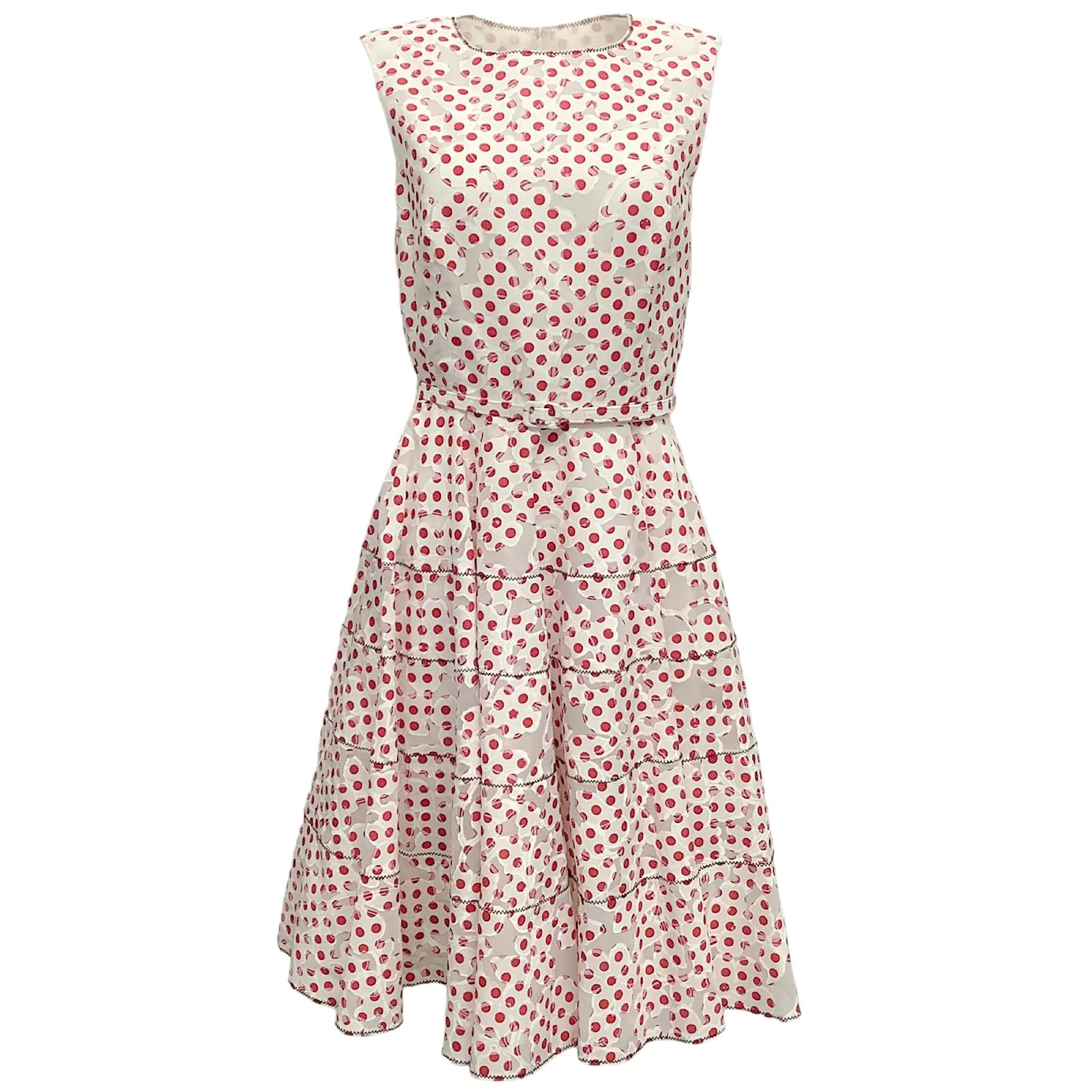 Oscar de la Renta White / Red Sleeveless Belted Dot Dress