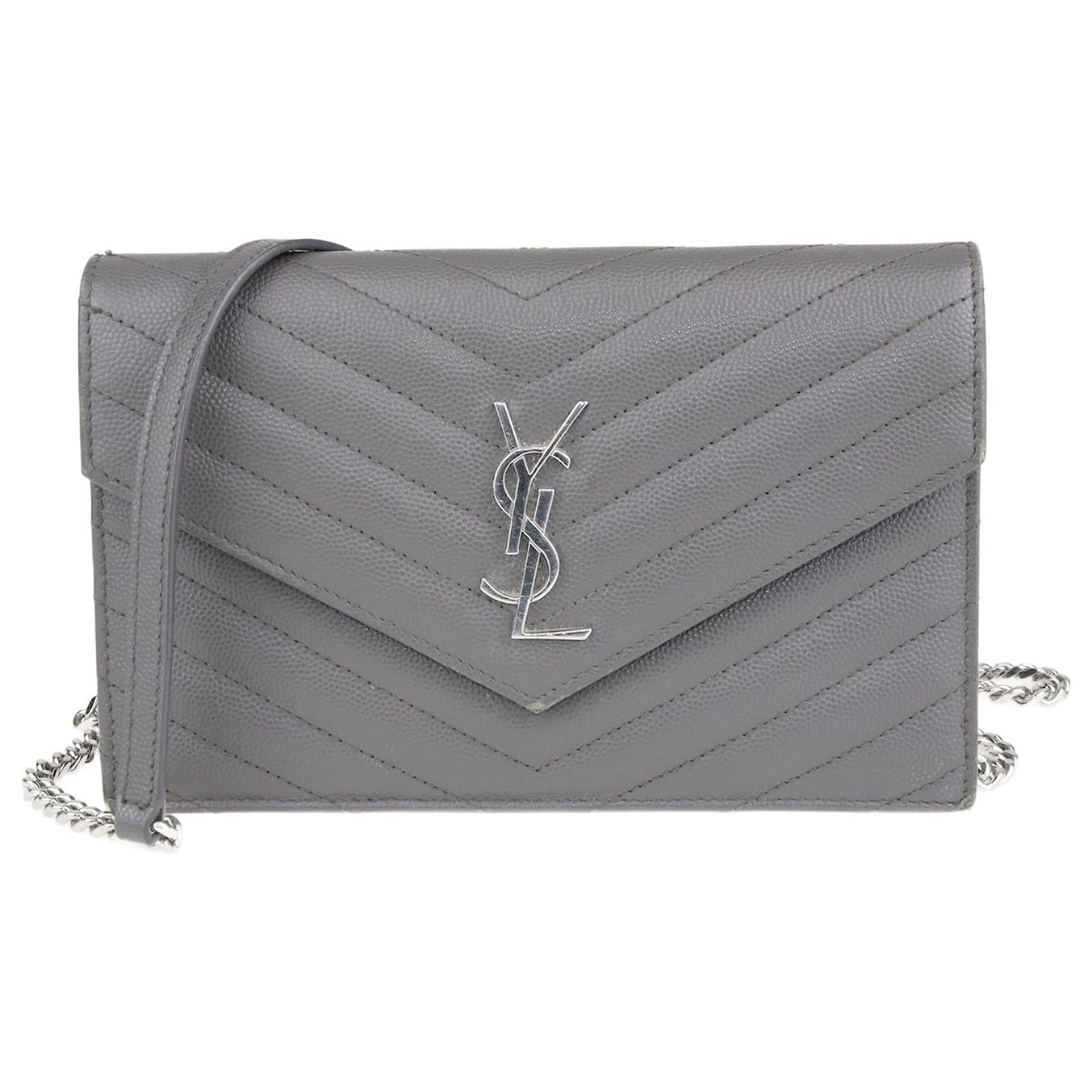 Saint Laurent Portefeuille enveloppe monogramme gris matelass sur