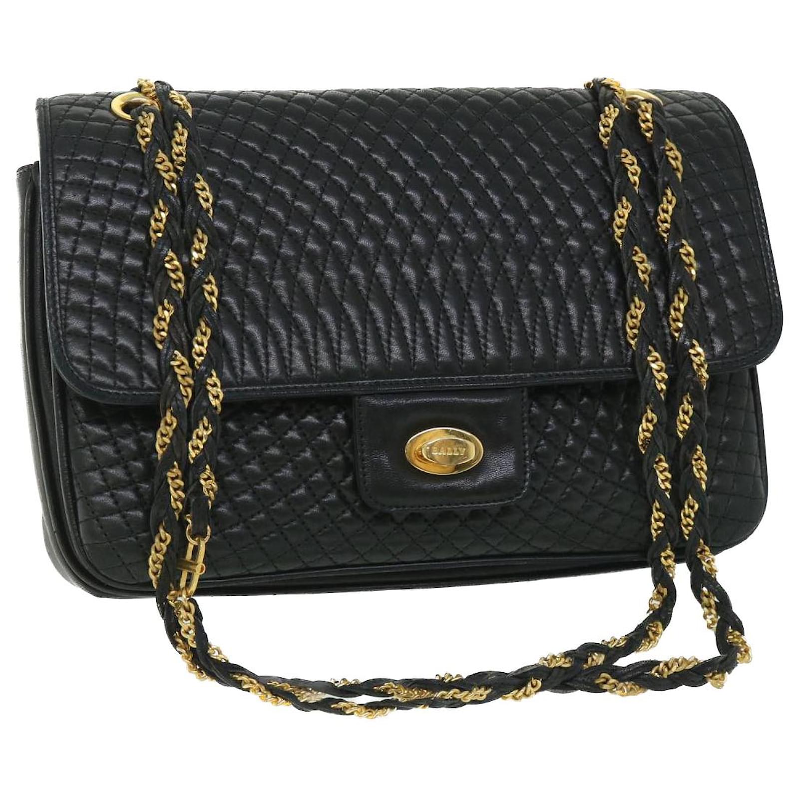 Bally quilted shoulder outlet bag