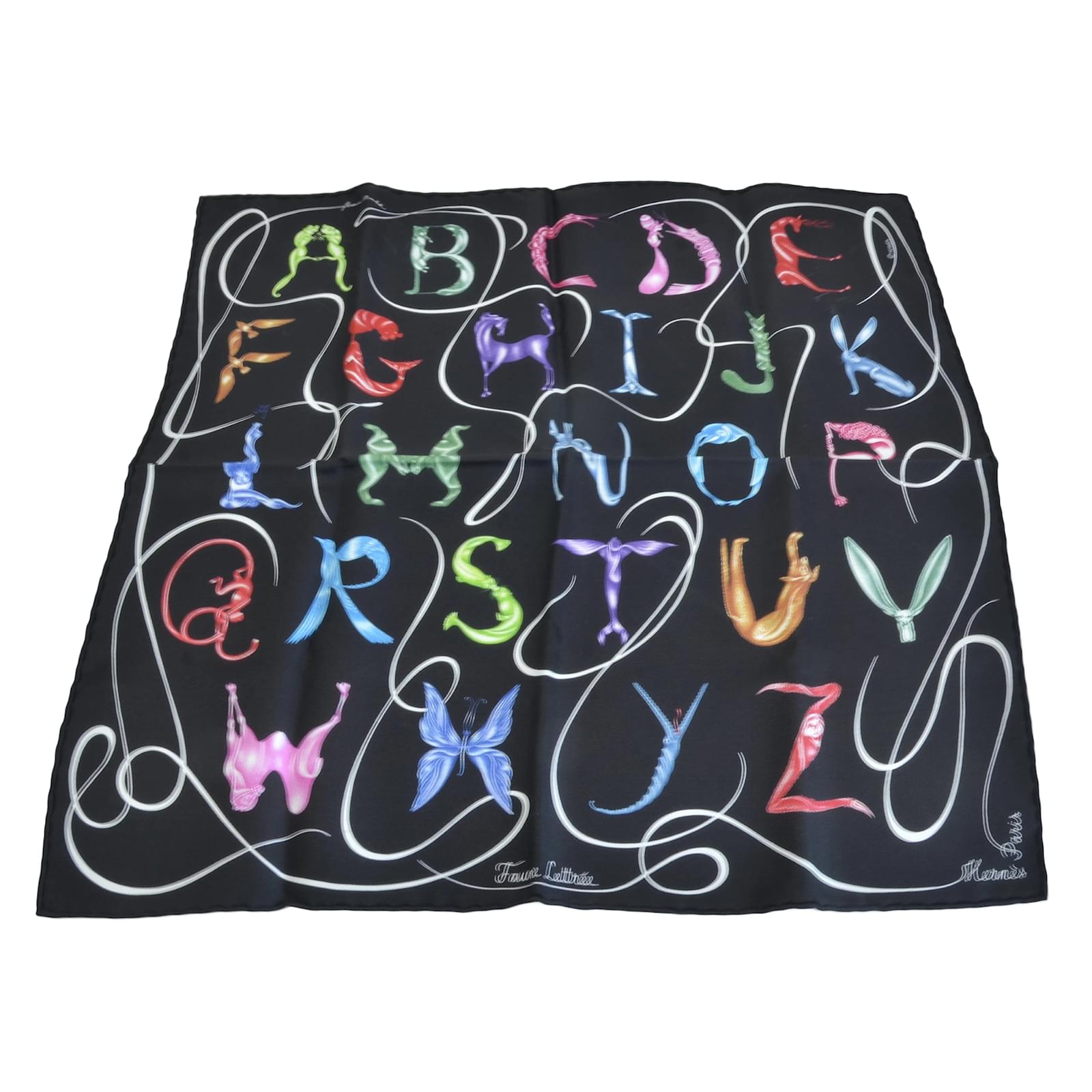 [Hermes] Hermes Carré 140 Faune Lettree Alphabet Animal Magazine Silk Chiffon Scarf White [Used] [Authenticated and Guaranteed Authentic] 212425