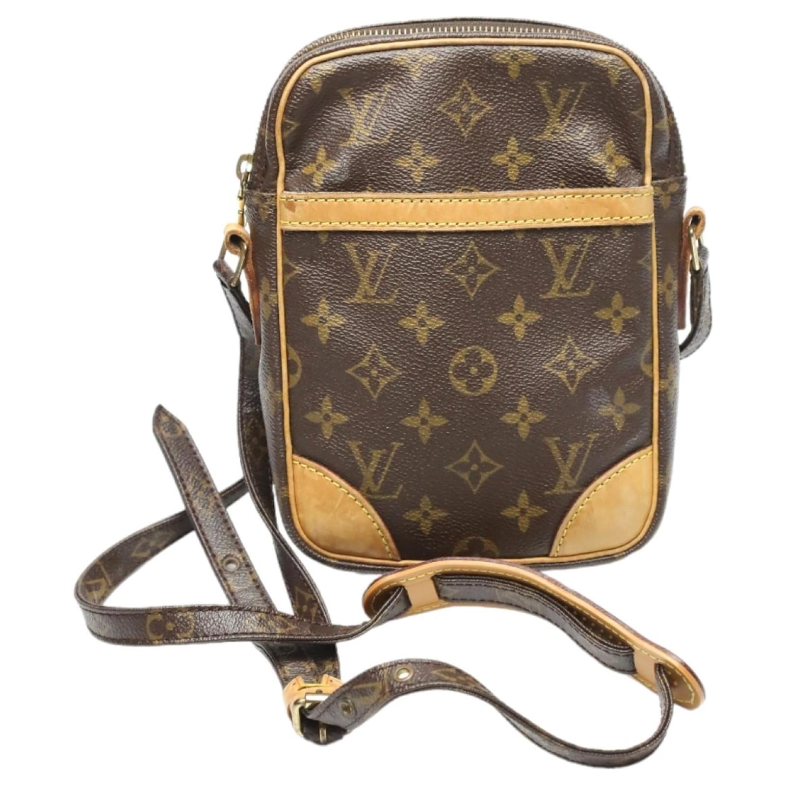 Louis Vuitton Danube Brown Cloth ref.1083500 - Joli Closet